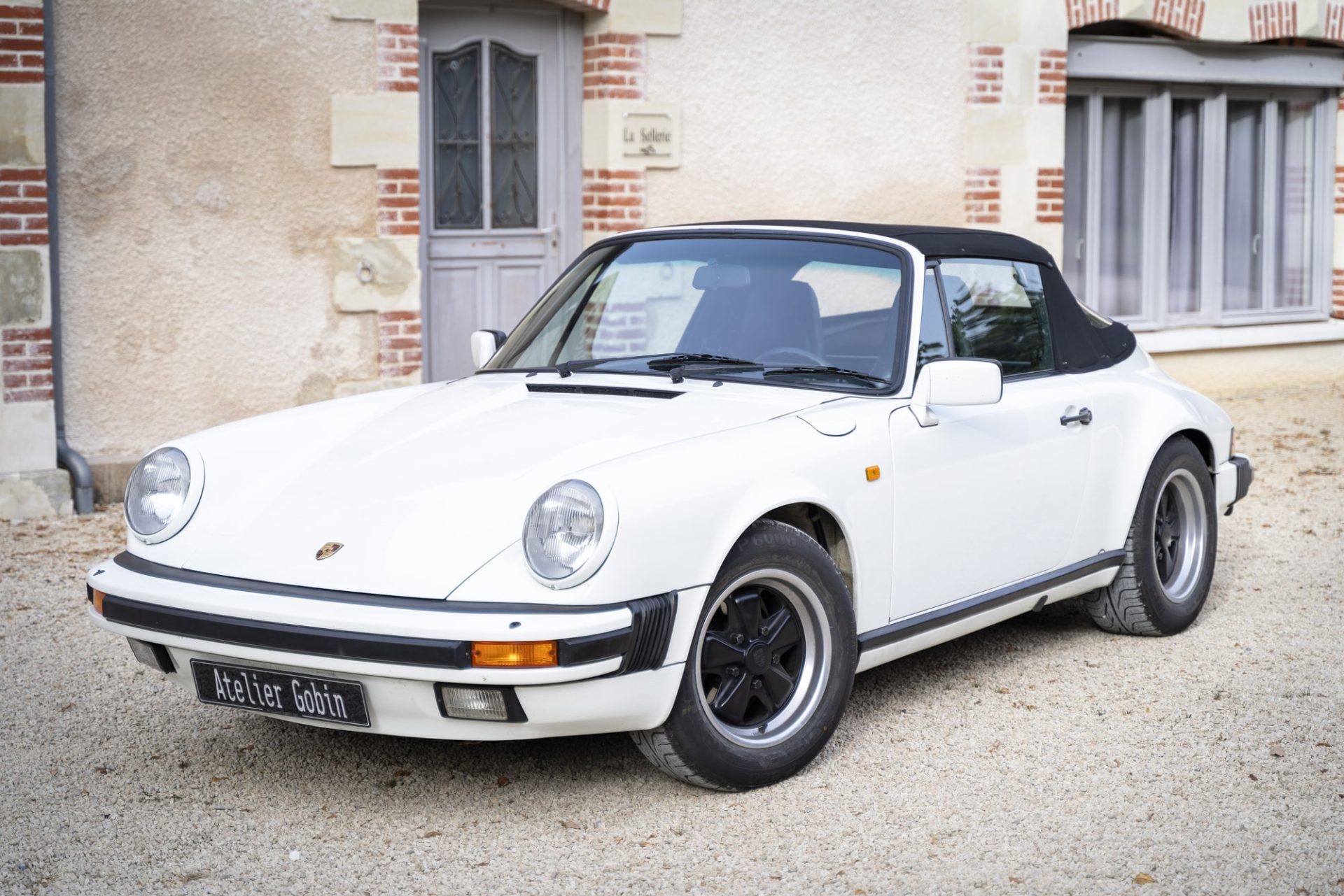 Porsche-911-1985-Matching (2)