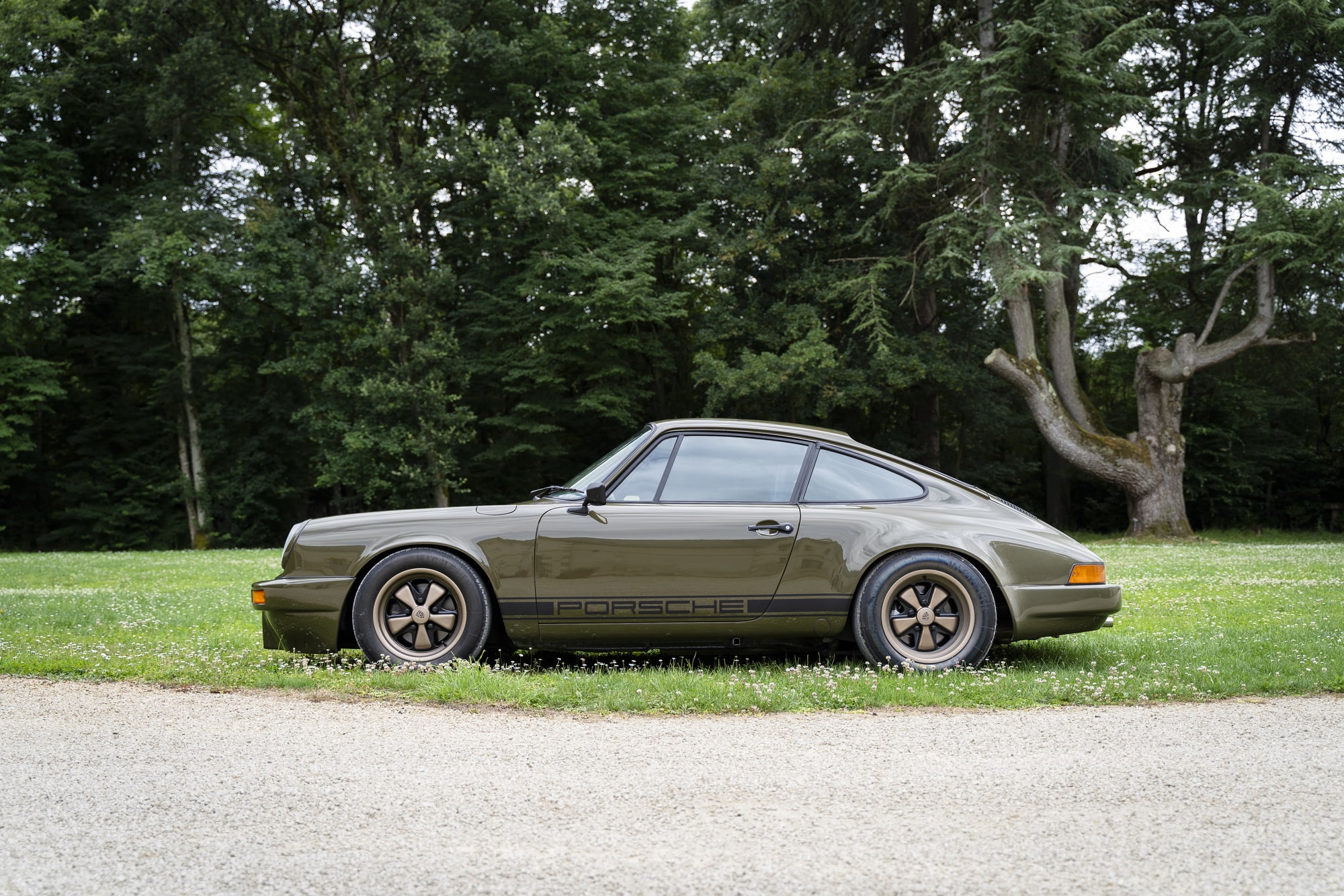 restauration-porsche-911-3l-rs-1980 (22)