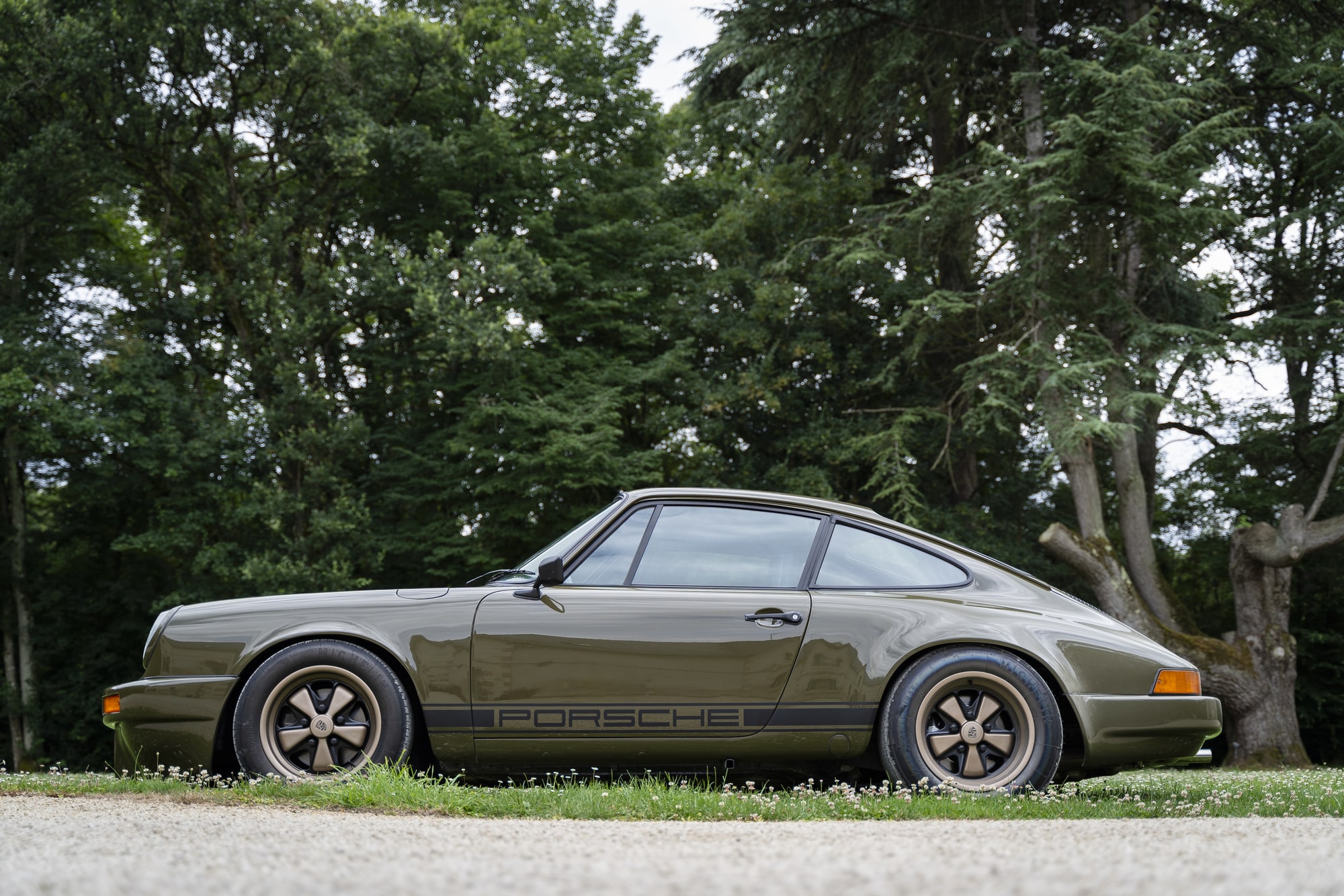 restauration-porsche-911-3l-rs-1980 (24)