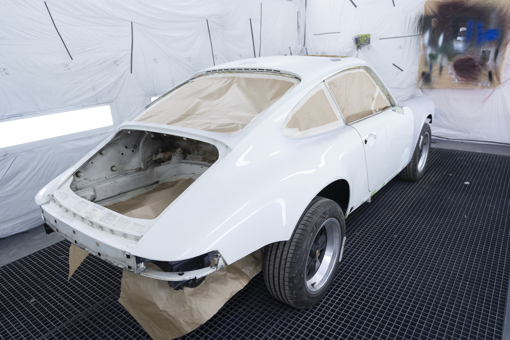 restauration-porsche-911-3l-rs-1980 (30)