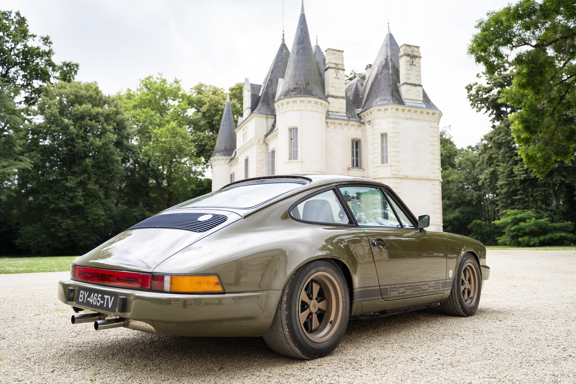 restauration-porsche-911-3l-rs-1980 (46)