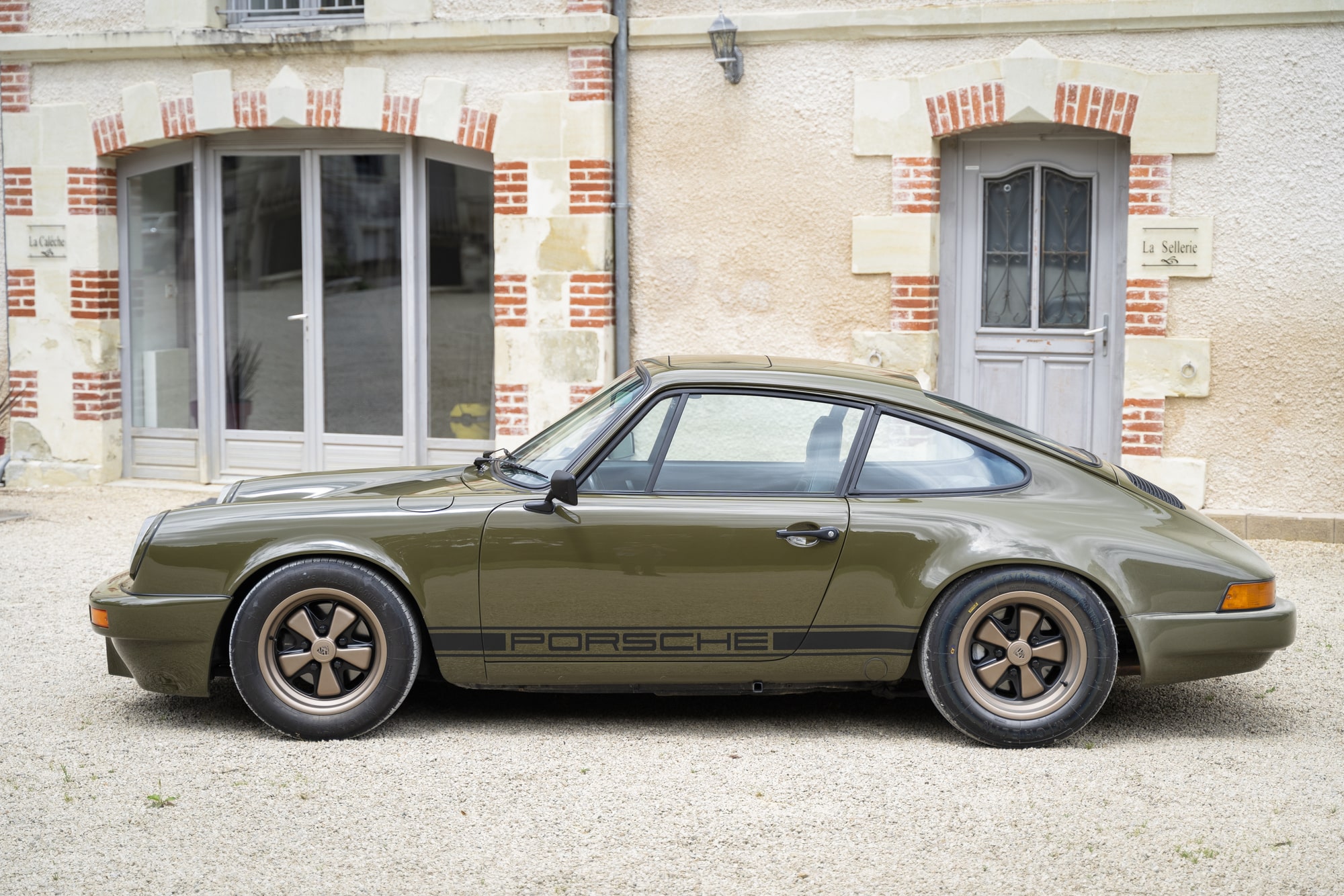 restauration-porsche-911-3l-rs-1980 (8)