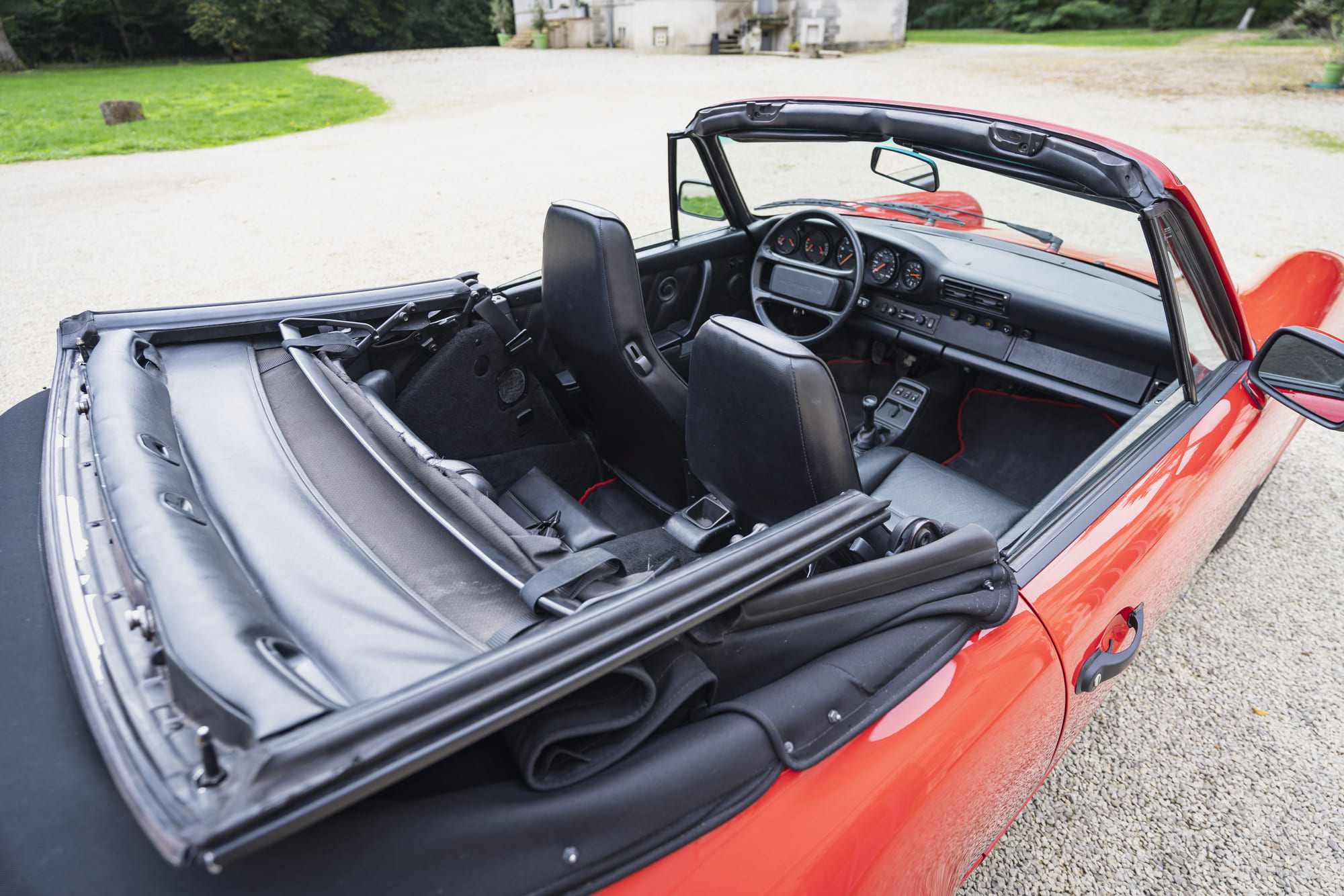 Porsche-964-1990-atelier-gobin (9)