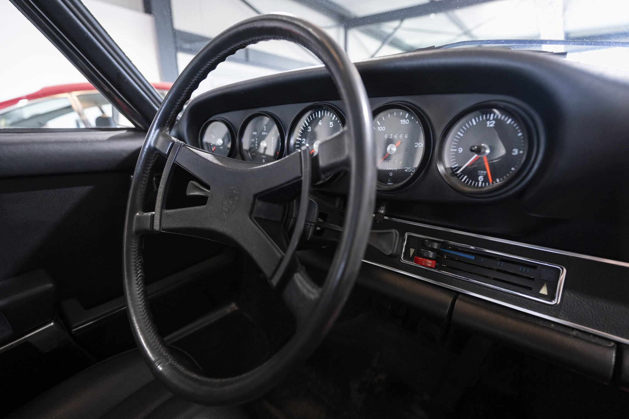 Porsche-911-1972 (23)