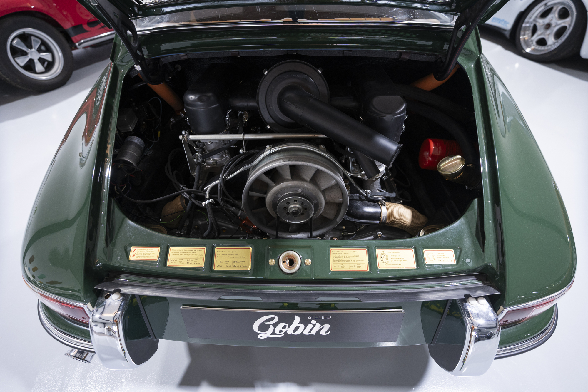 Porsche 911-SWB-1965 Irish-Green (17)