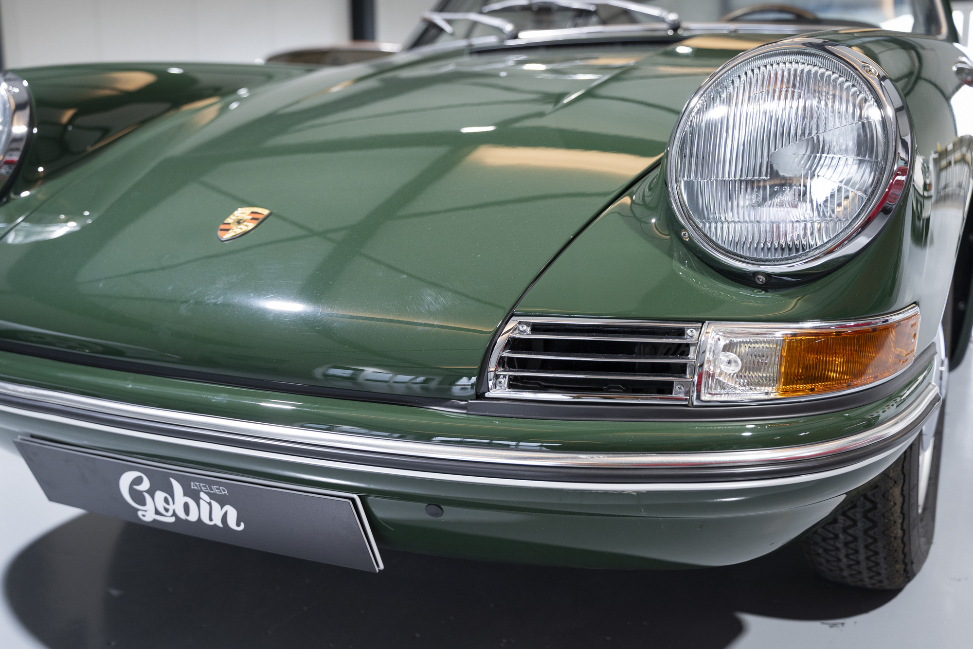 Porsche 911-SWB-1965 Irish-Green (21)