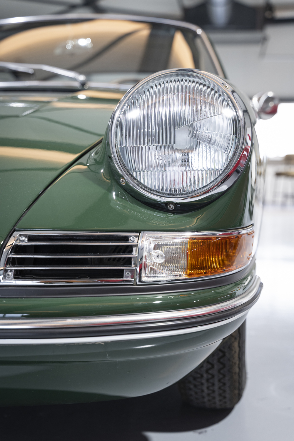 Porsche 911-SWB-1965 Irish-Green (22)