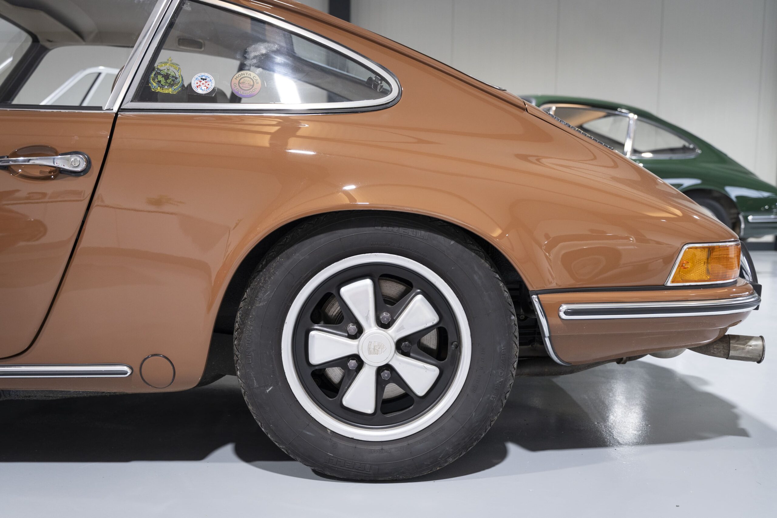 Porsche-911-TE-1972-Sepia-Brown (41)