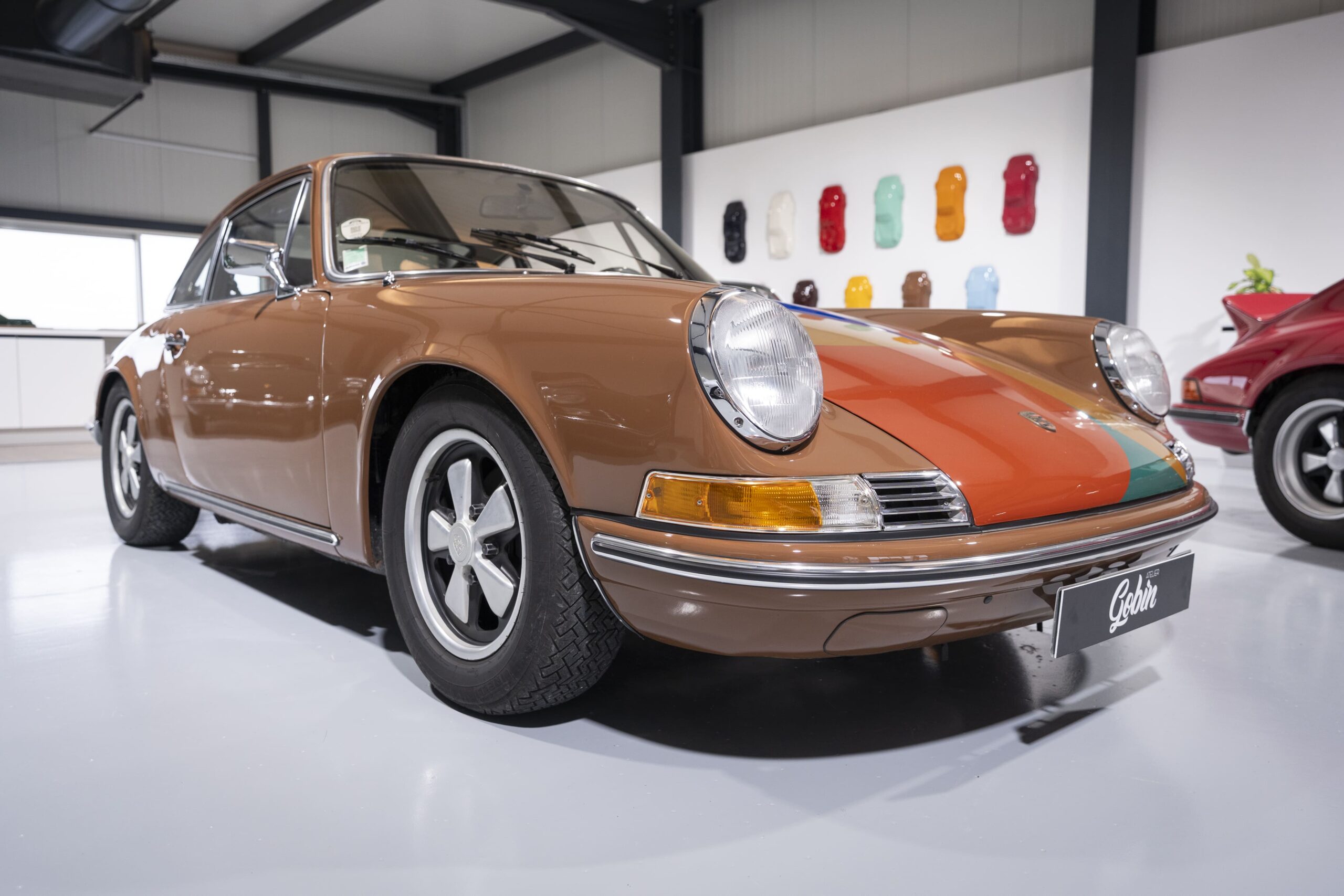 Porsche 911 2.4 TE 1972 Sepia Brown