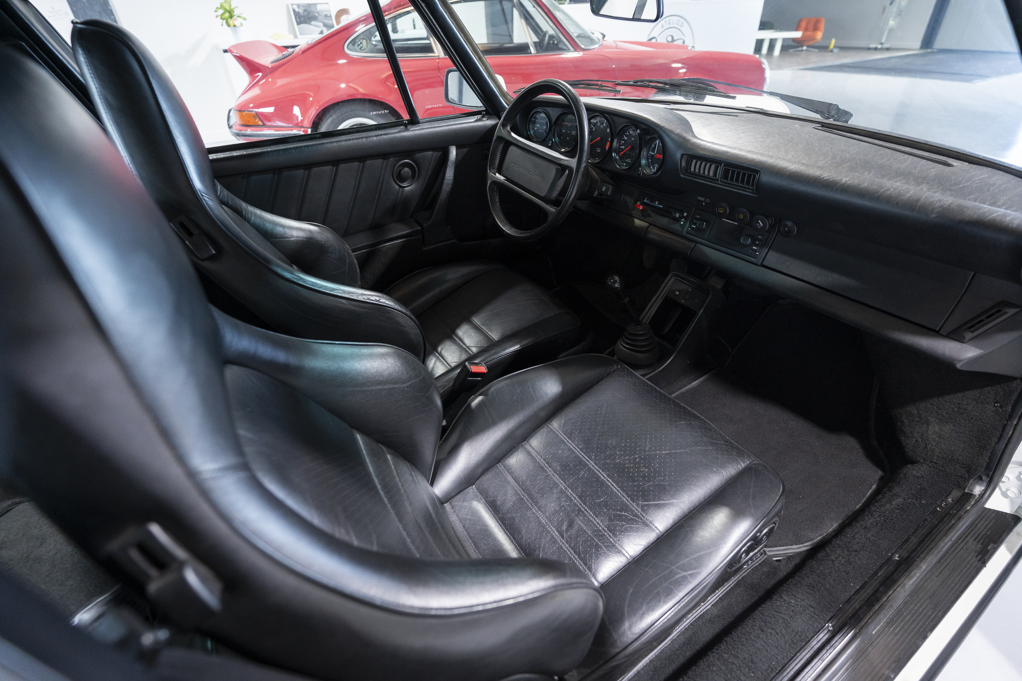 Porsche-911-targa-1985 (22)