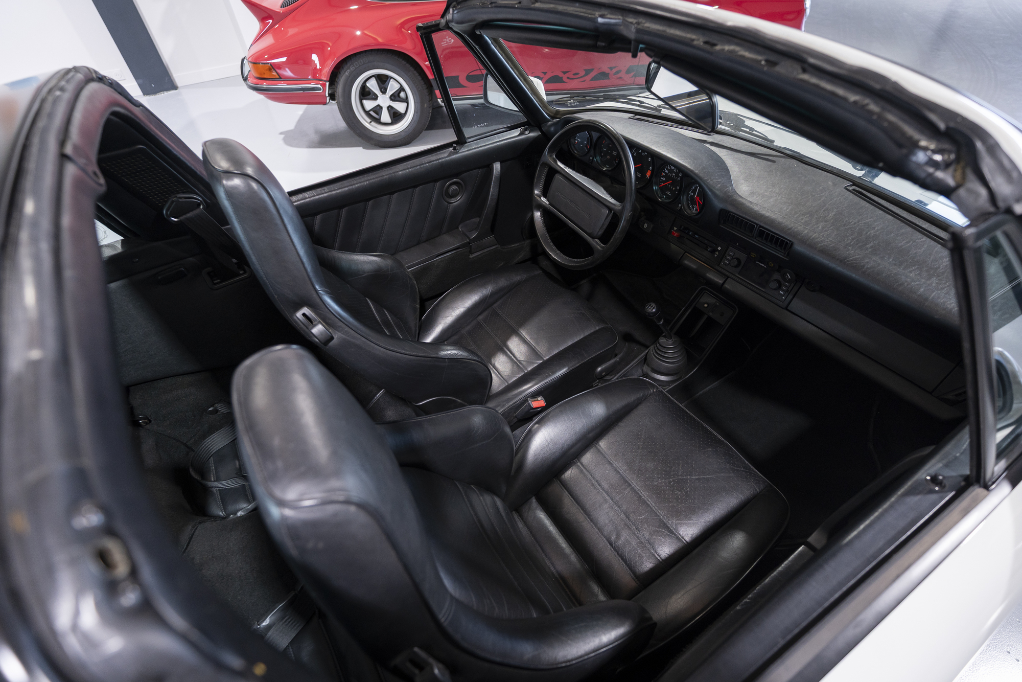 Porsche-911-targa-1985 (40)