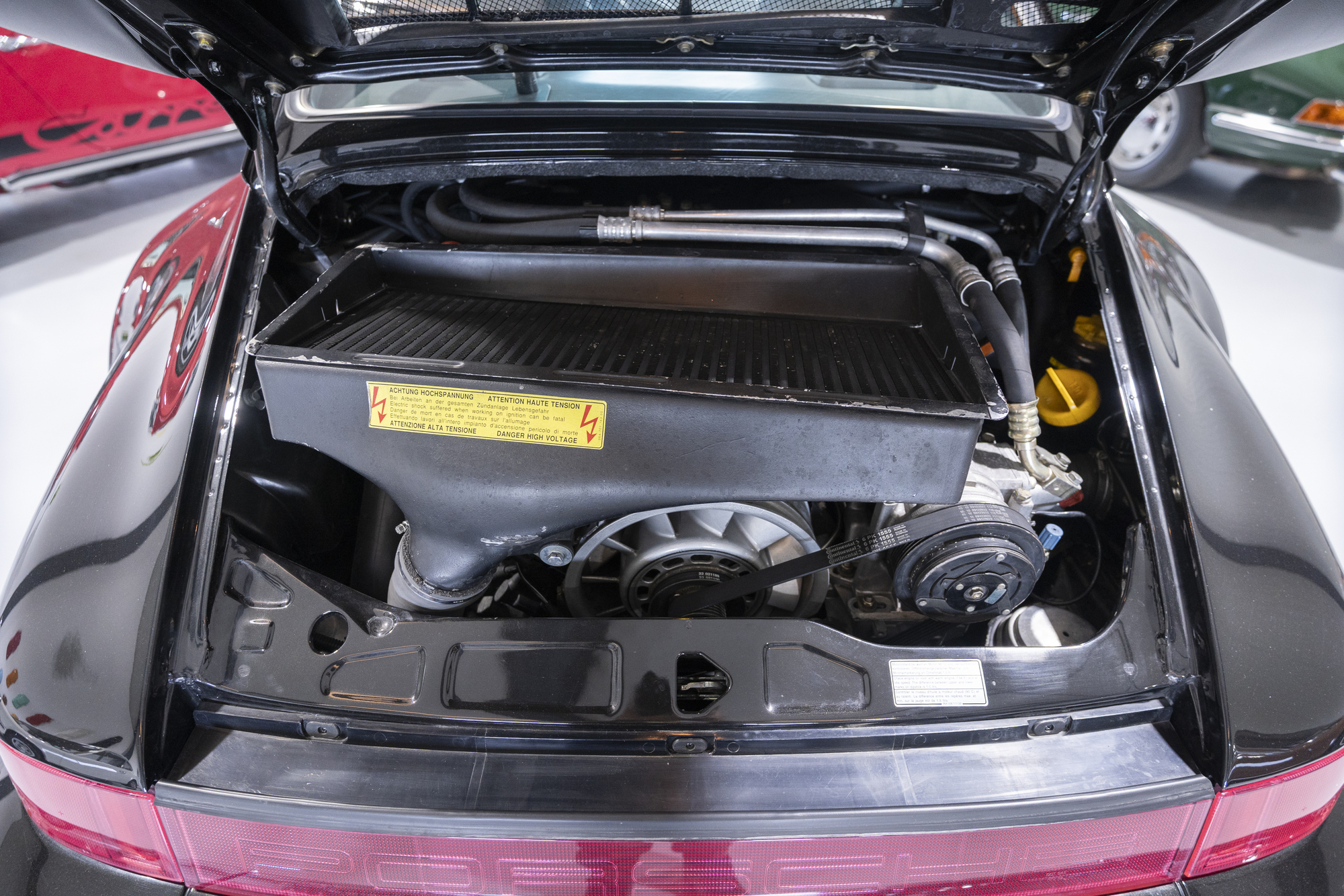 Porsche-964-Turbo (1)