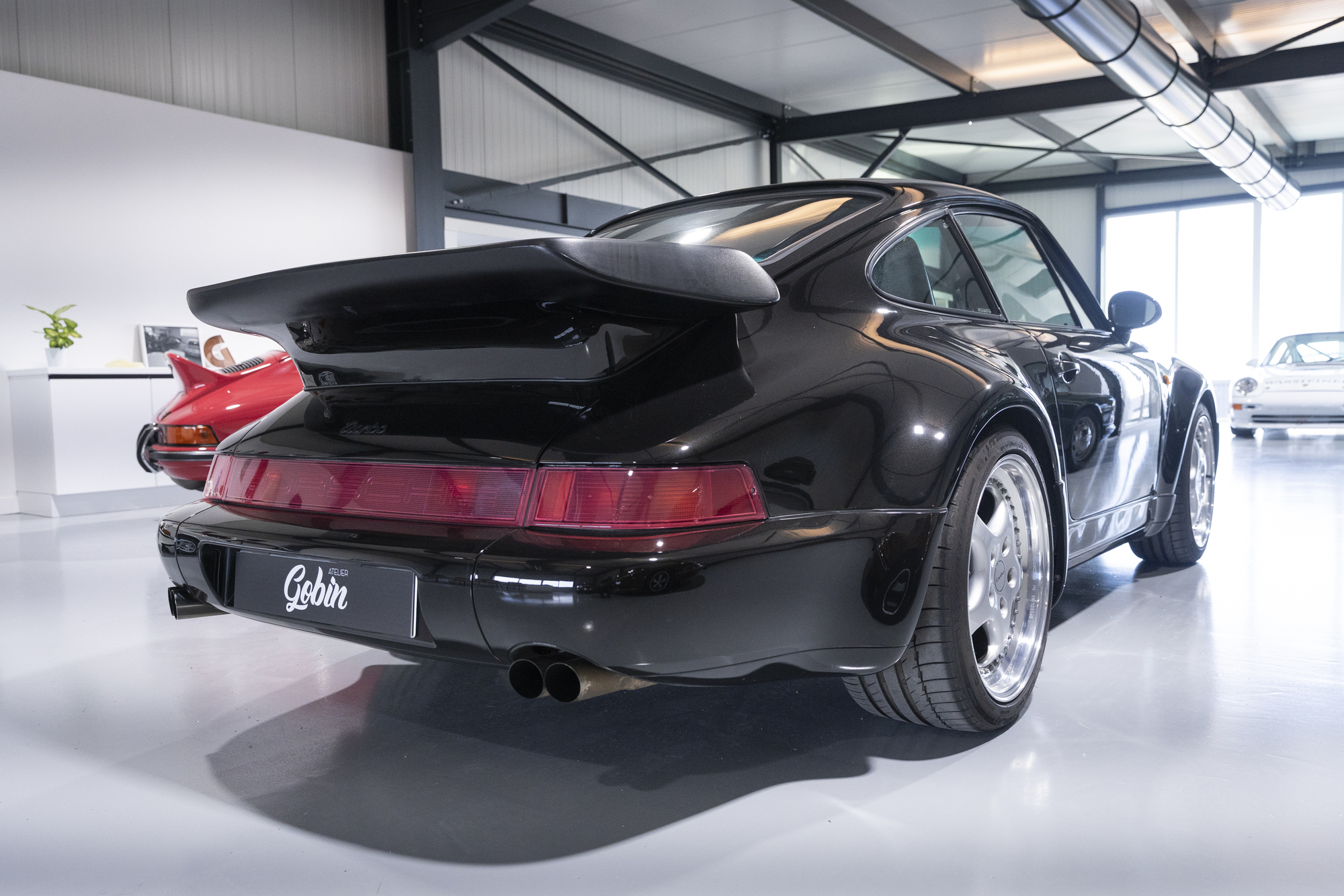 Porsche-964-Turbo (19)