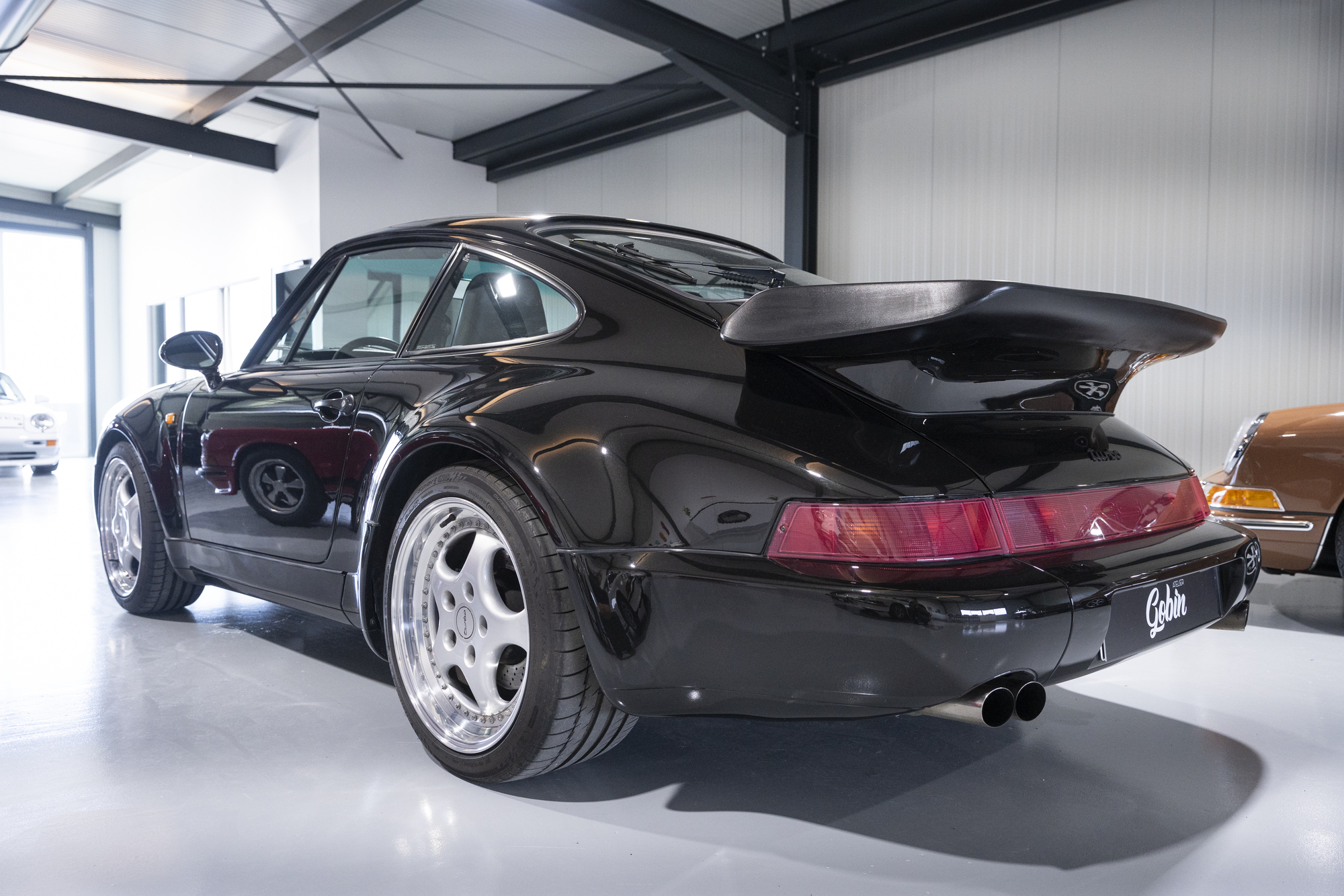 Porsche-964-Turbo (23)