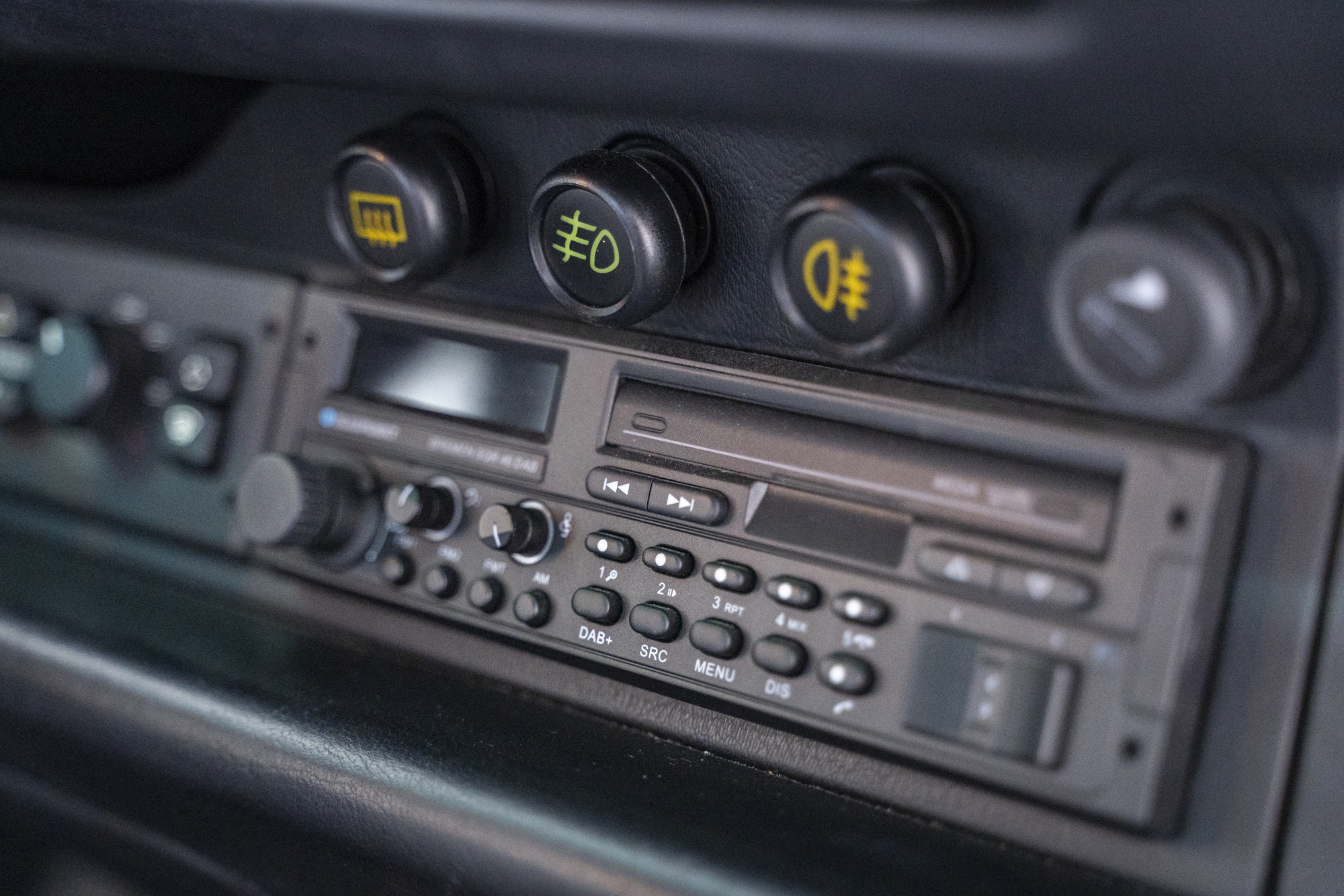 Porsche-964-Turbo (6)