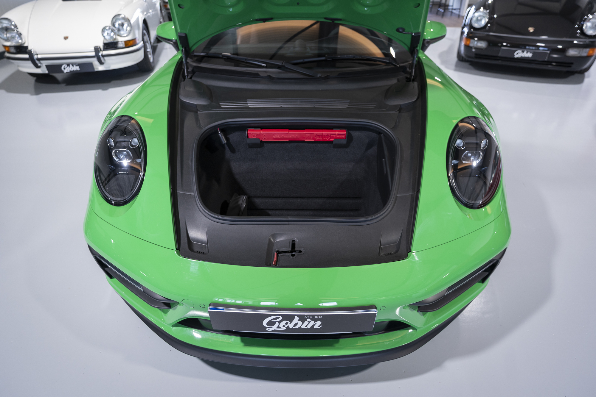 Porsche-992 Carrera-GTS-vert-python (17)