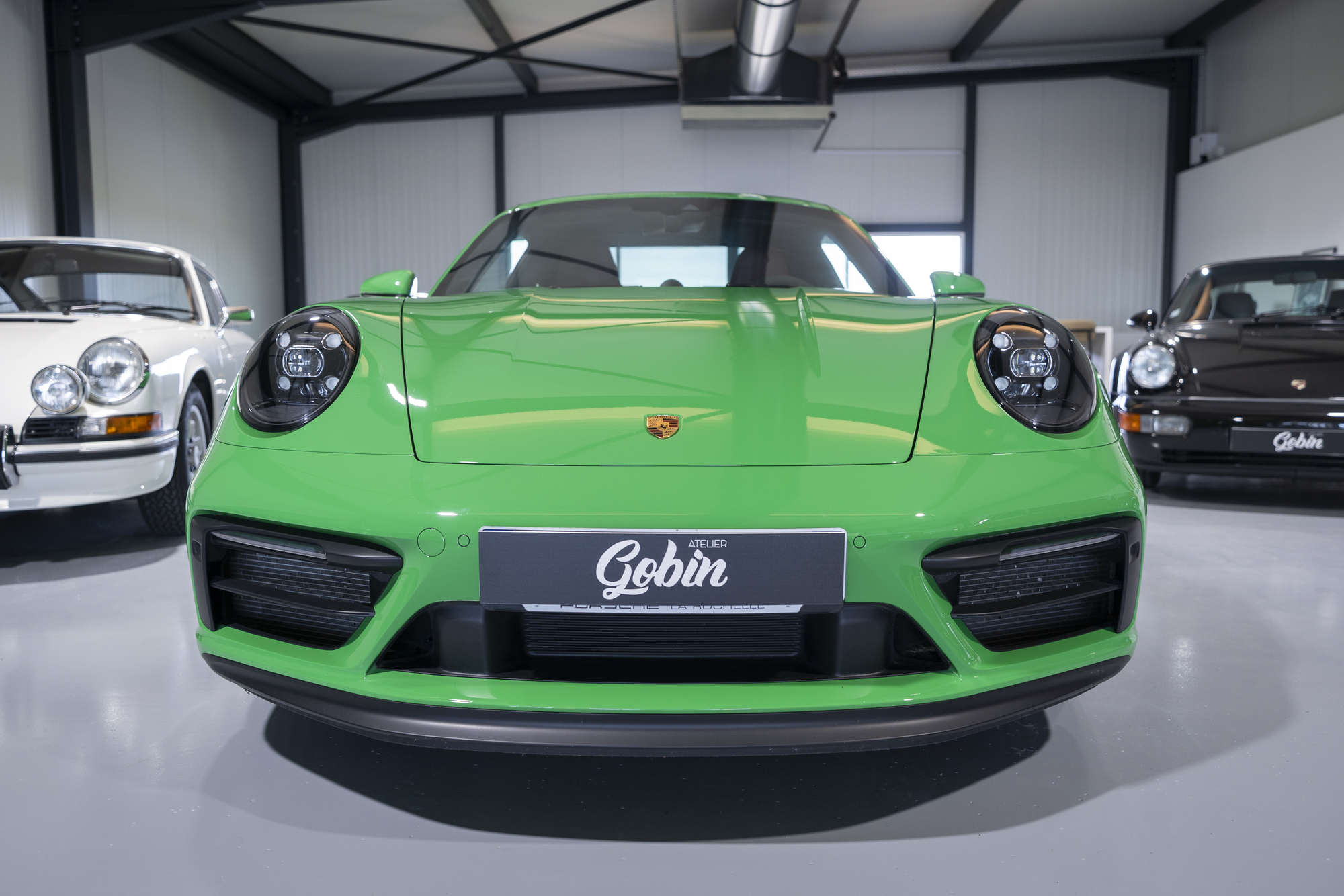 Porsche-992 Carrera-GTS-vert-python (5)
