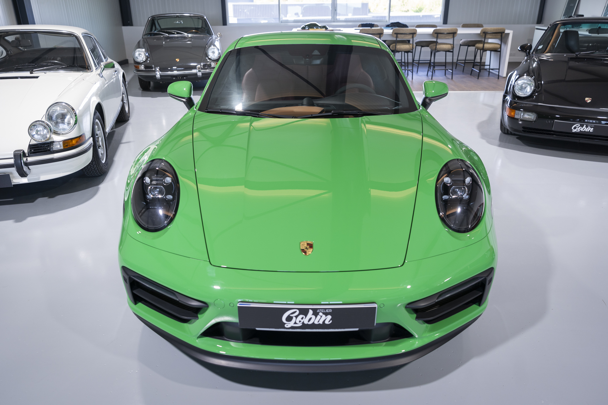 Porsche-992 Carrera-GTS-vert-python (6)