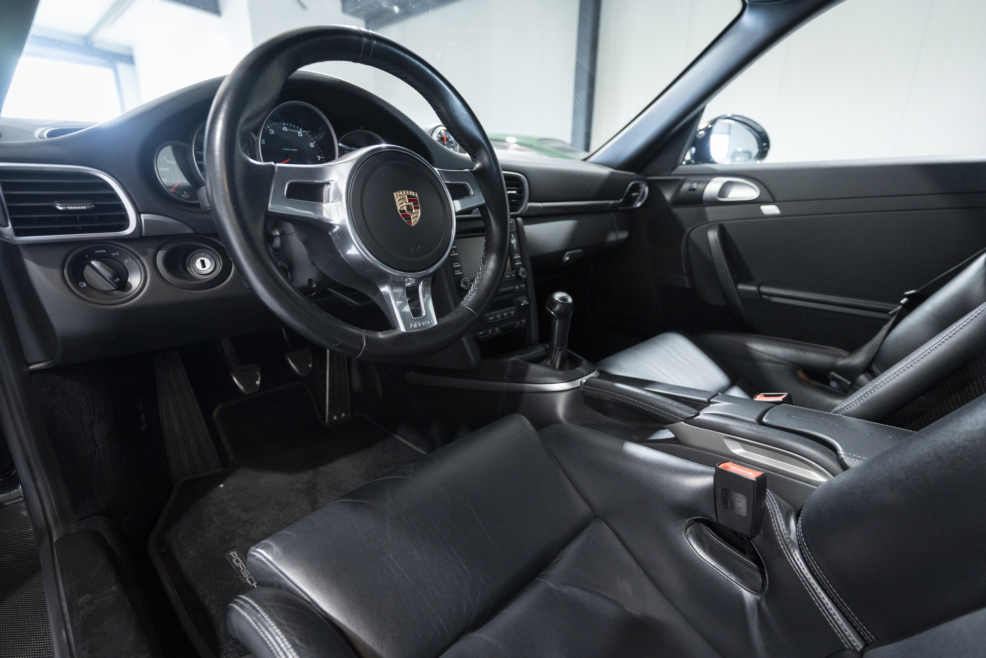 Porsche-997-Carrera-4-GTS-2011 (18)