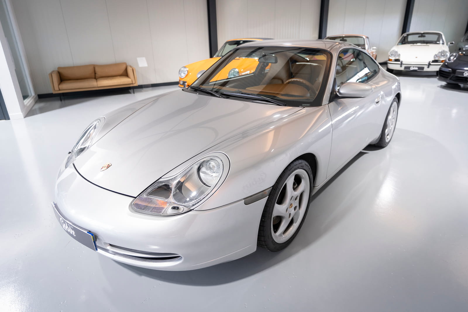 Porsche-996-Carrera-4-Coupé-2001 (3)