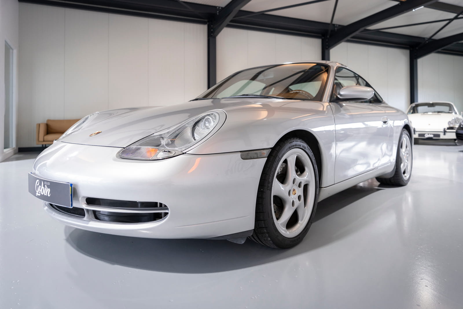 Porsche-996-Carrera-4-Coupé-2001 (4)