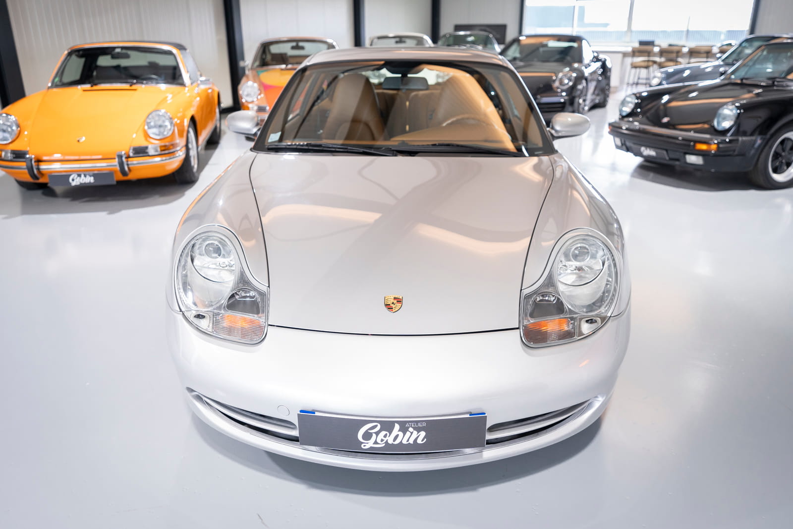 Porsche-996-Carrera-4-Coupé-2001 (5)