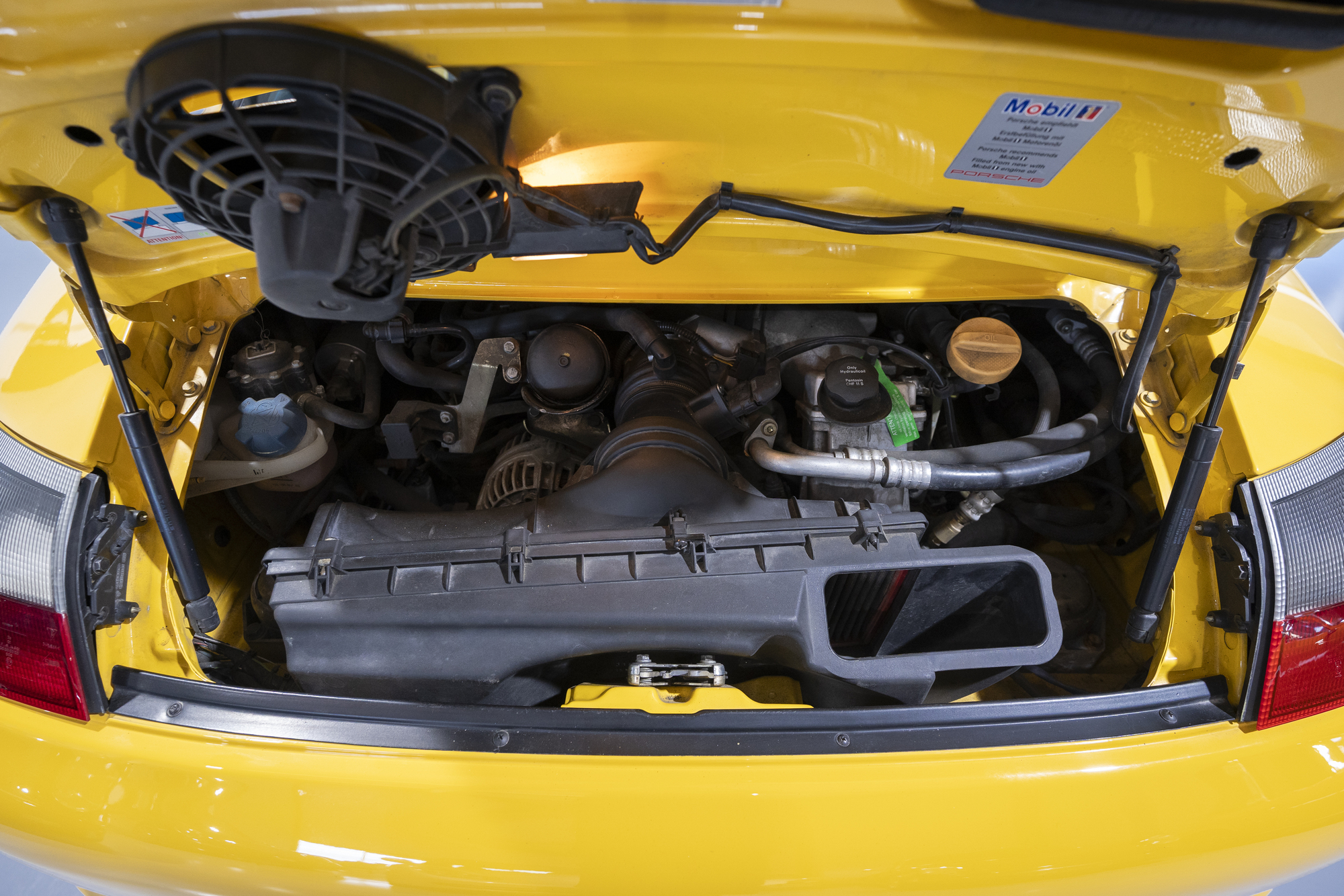 Porsche-996-GT3-Clubsport-2003 (37)