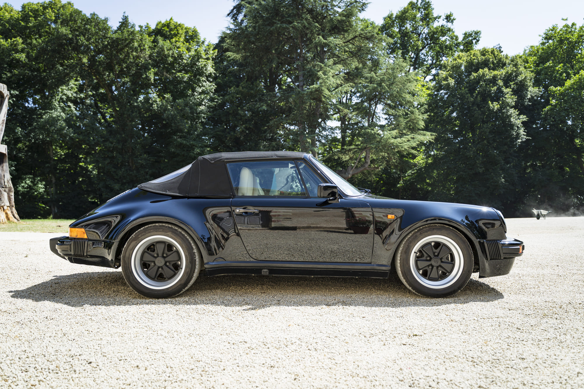 Porsche-911-Carrera Cabriolet-Turbo-Look-Usine (16)