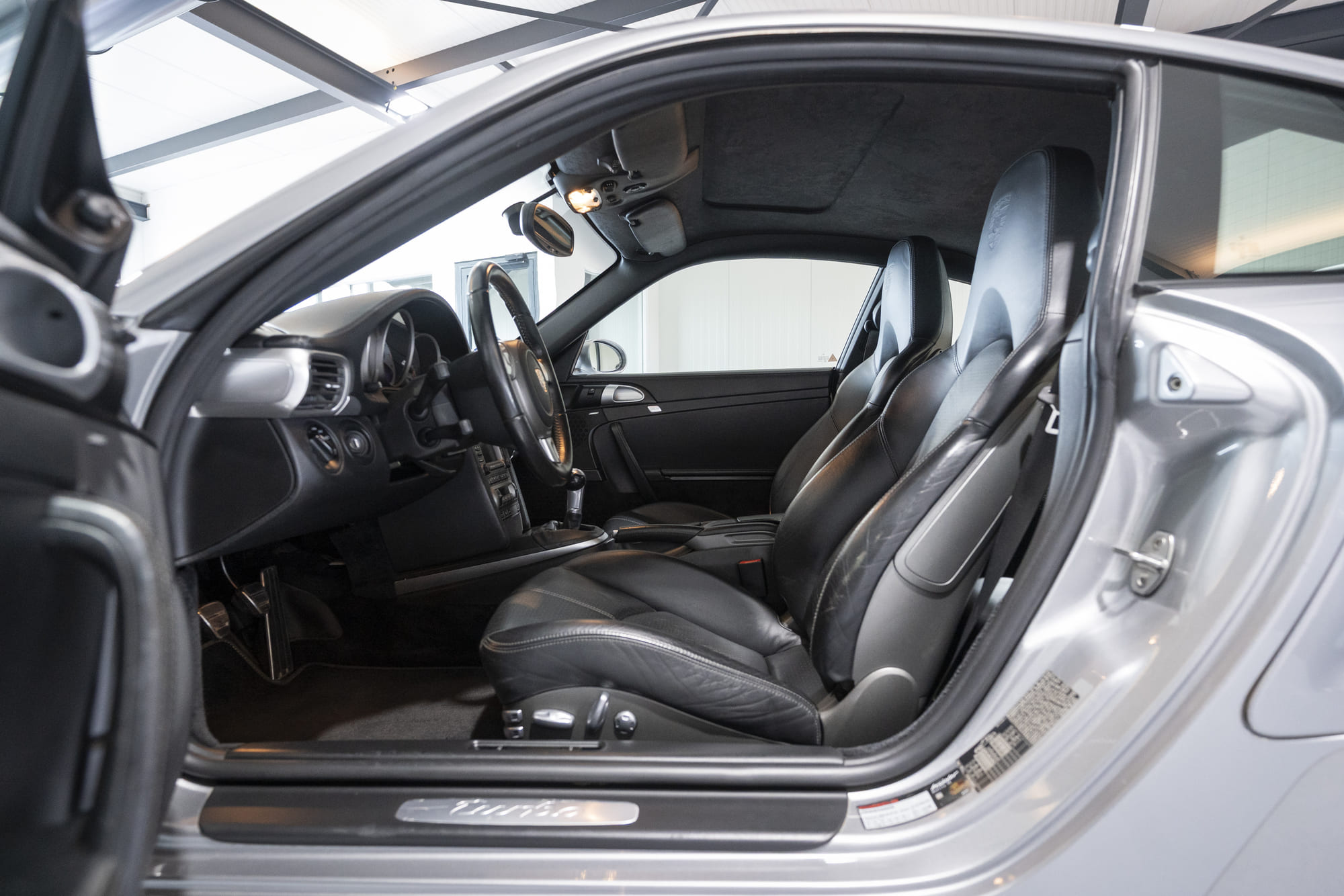 Porsche-997-Turbo-2007 (1)