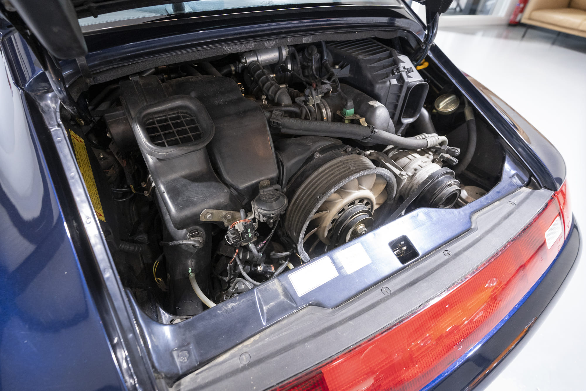 Porsche-993-Carrera-Coupé-1994 (18)