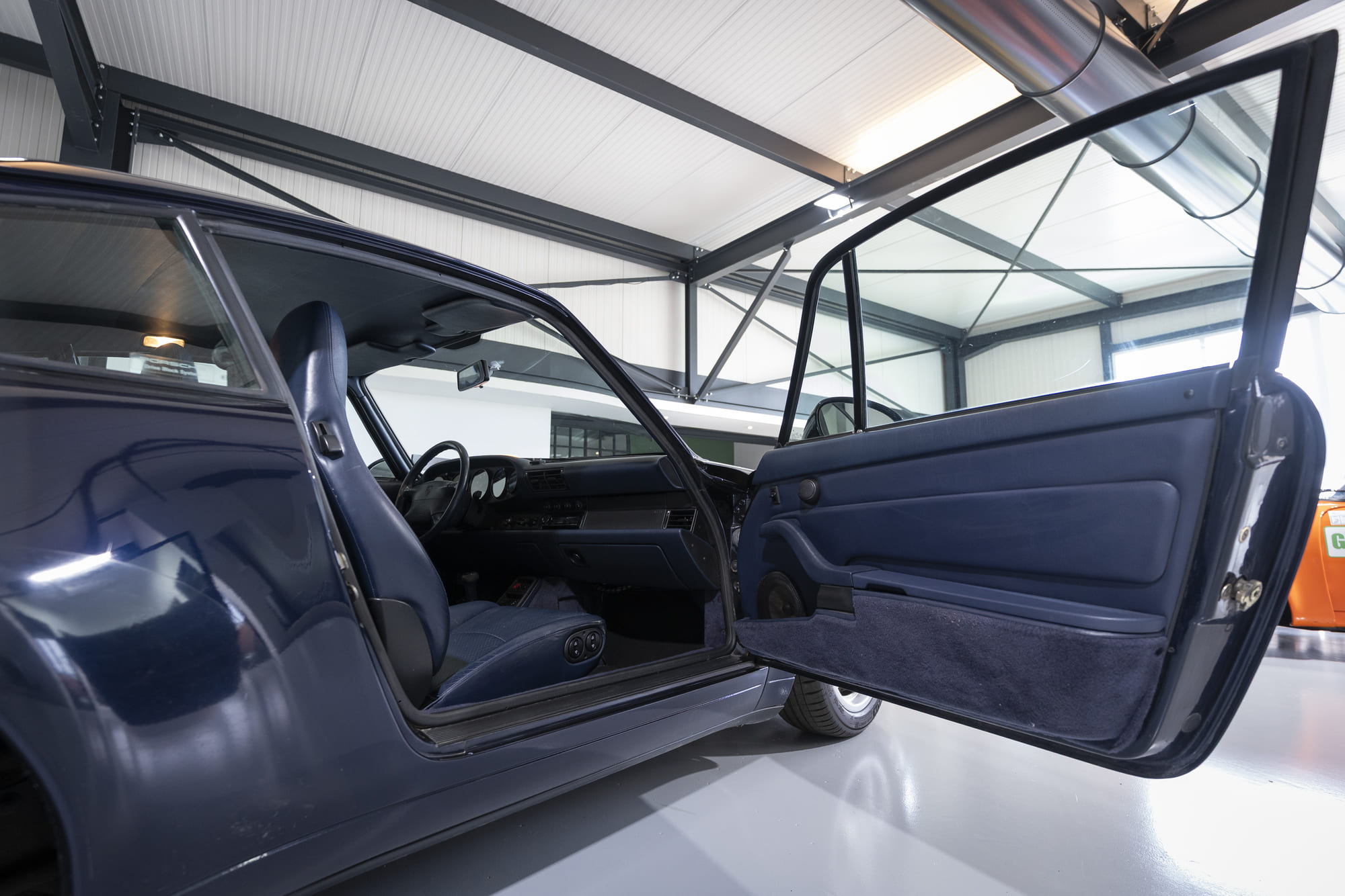Porsche-993-Carrera-Coupé-1994 (25)