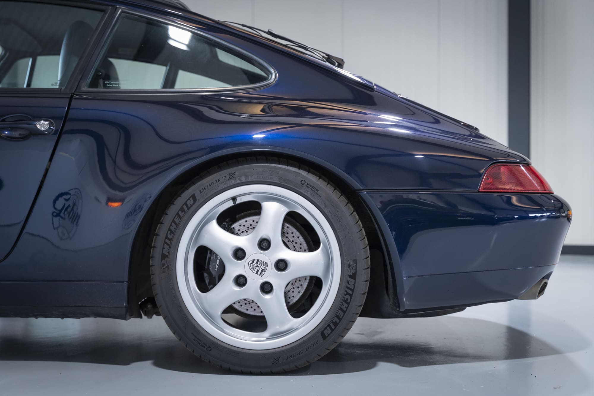Porsche-993-Carrera-Coupé-1994 (30)