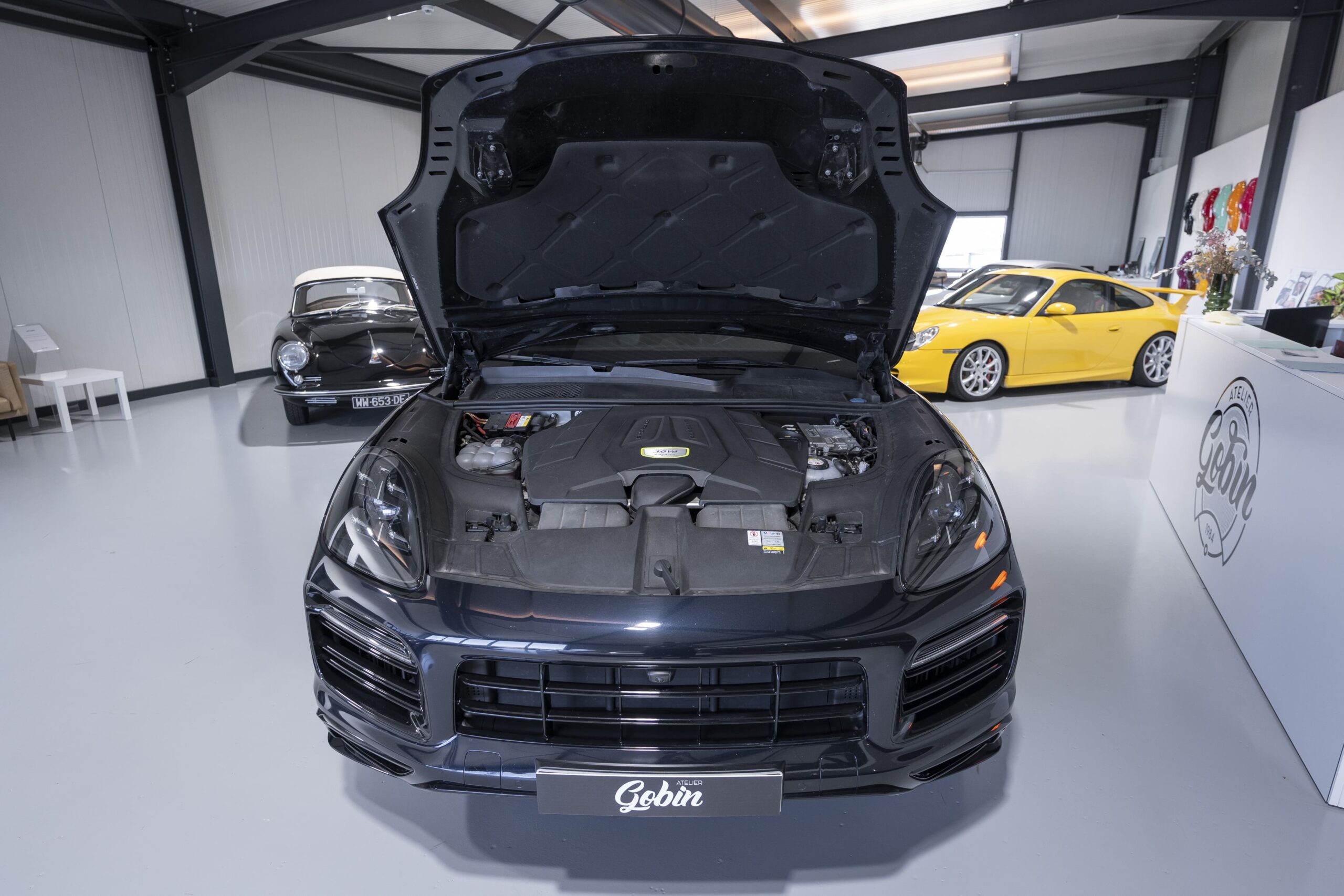 Porsche-Cayenne-Coupé-E-Hybrid-Platinum-Edition (16)