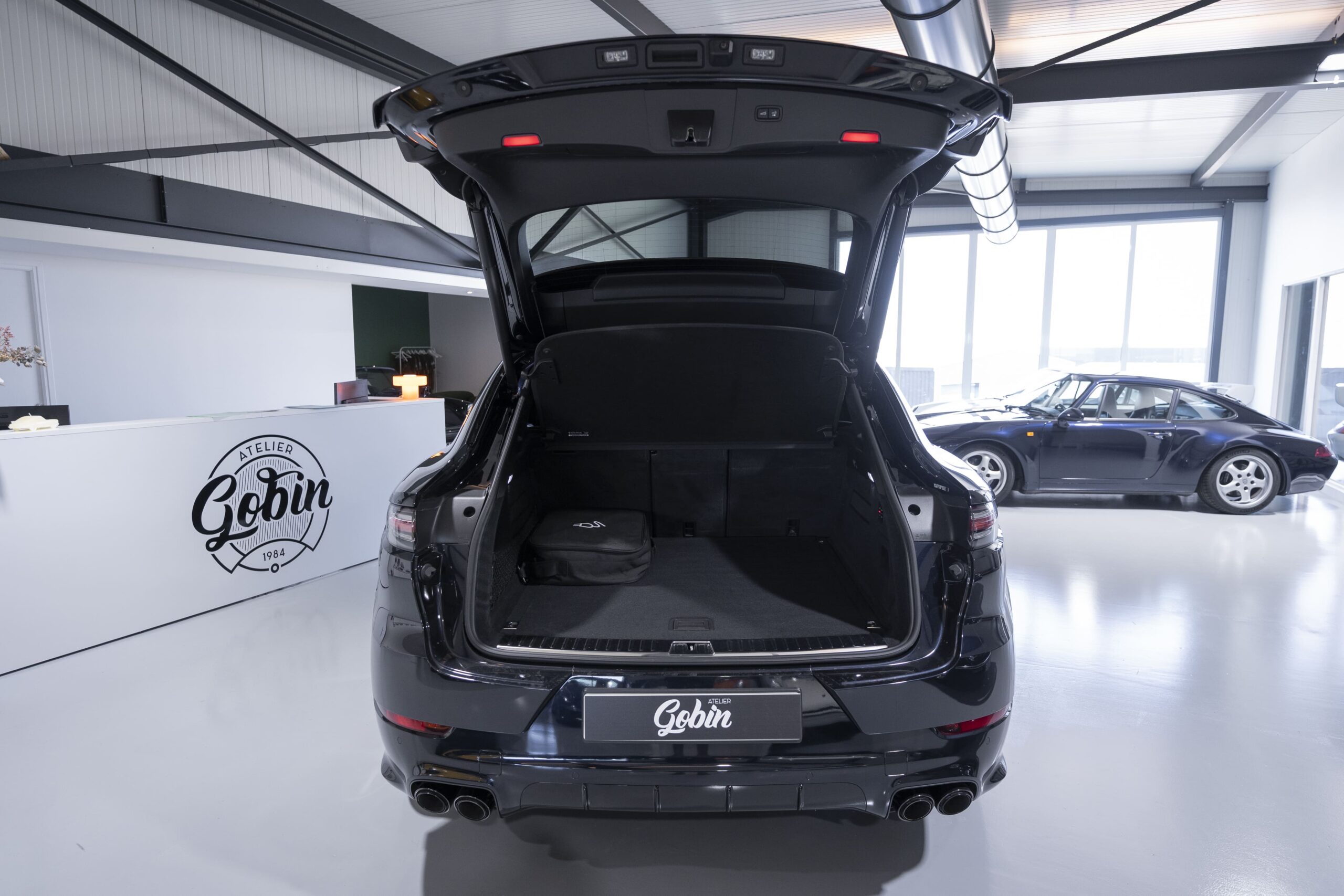 Porsche-Cayenne-Coupé-E-Hybrid-Platinum-Edition (19)