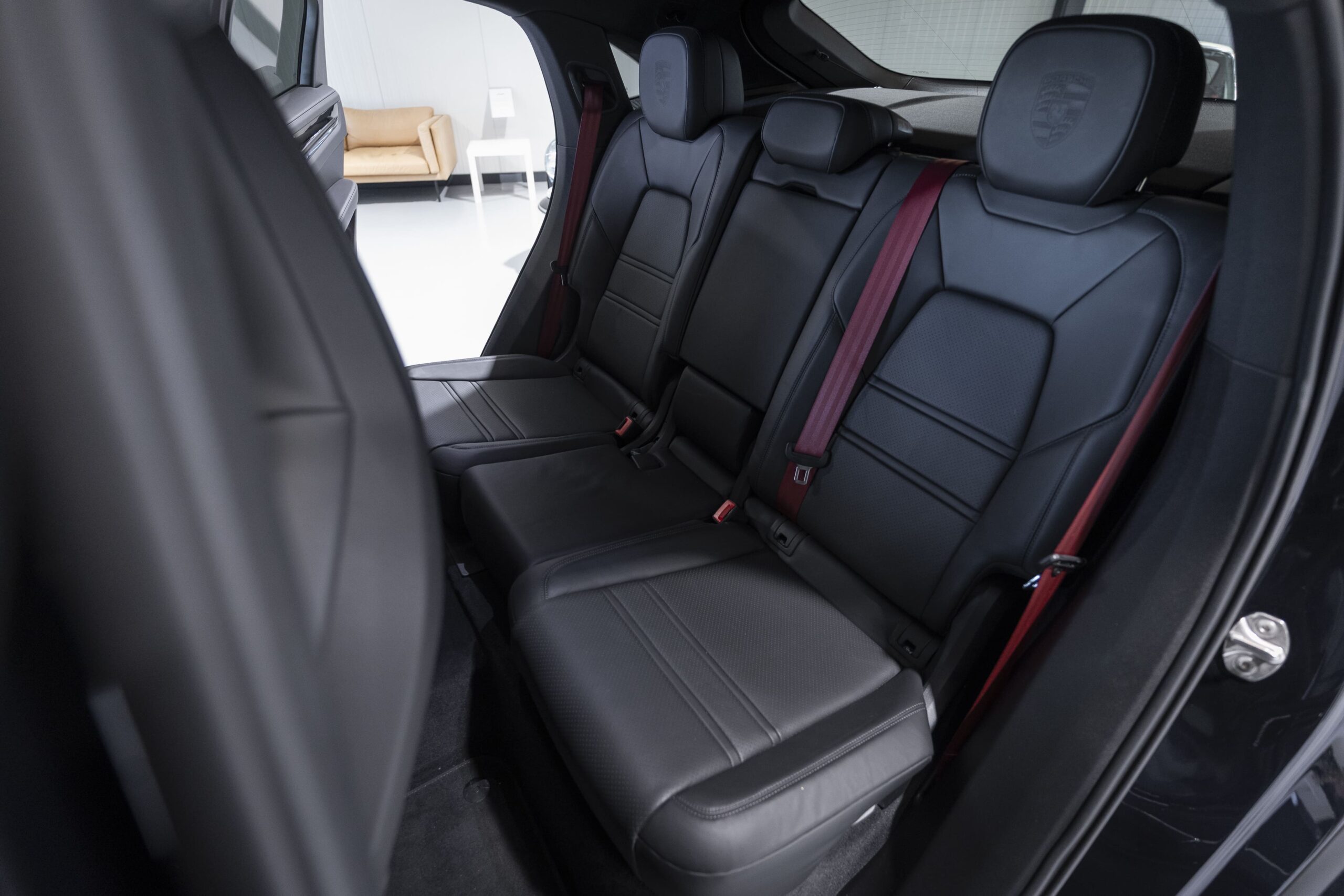 Porsche-Cayenne-Coupé-E-Hybrid-Platinum-Edition (30)