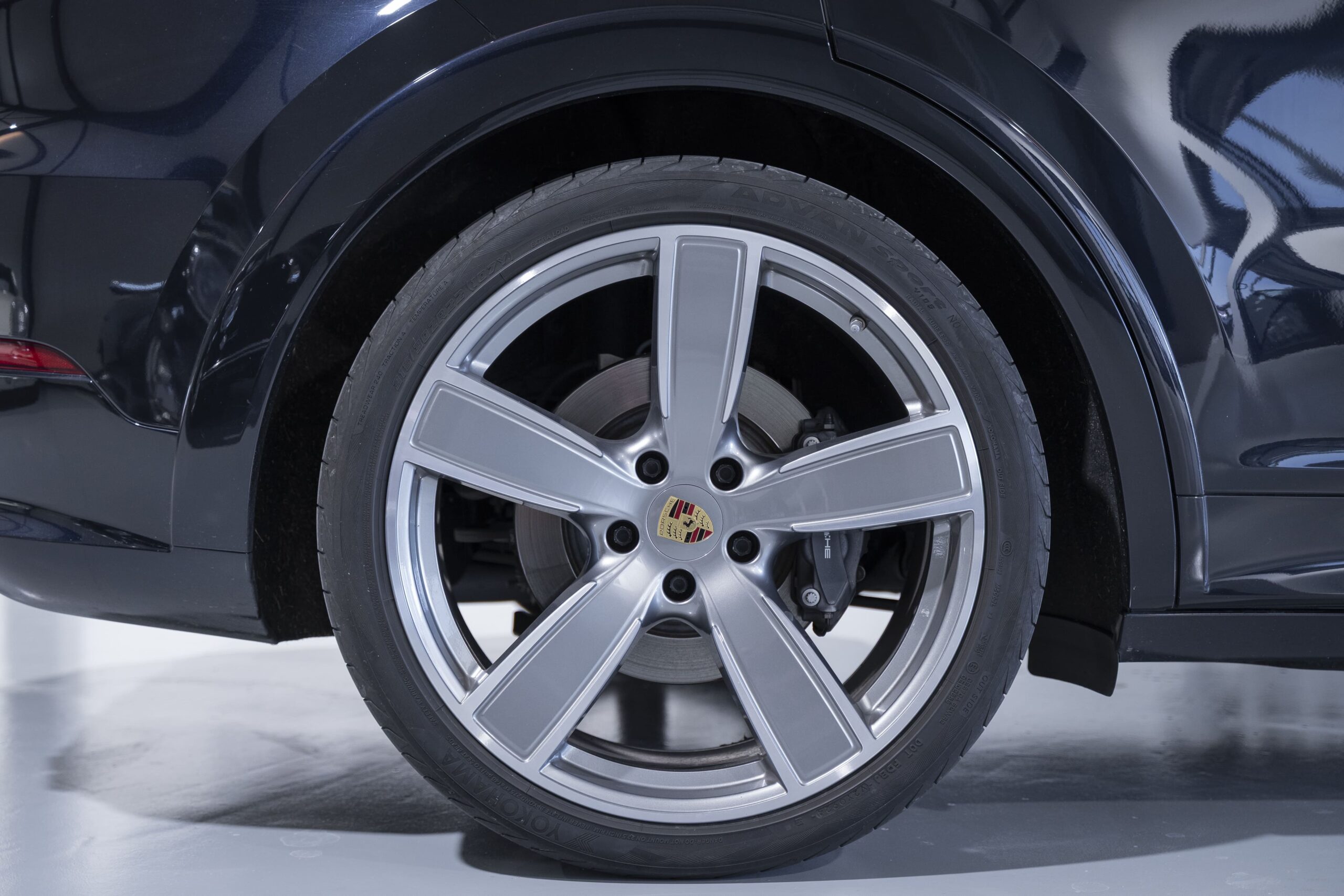 Porsche-Cayenne-Coupé-E-Hybrid-Platinum-Edition (36)