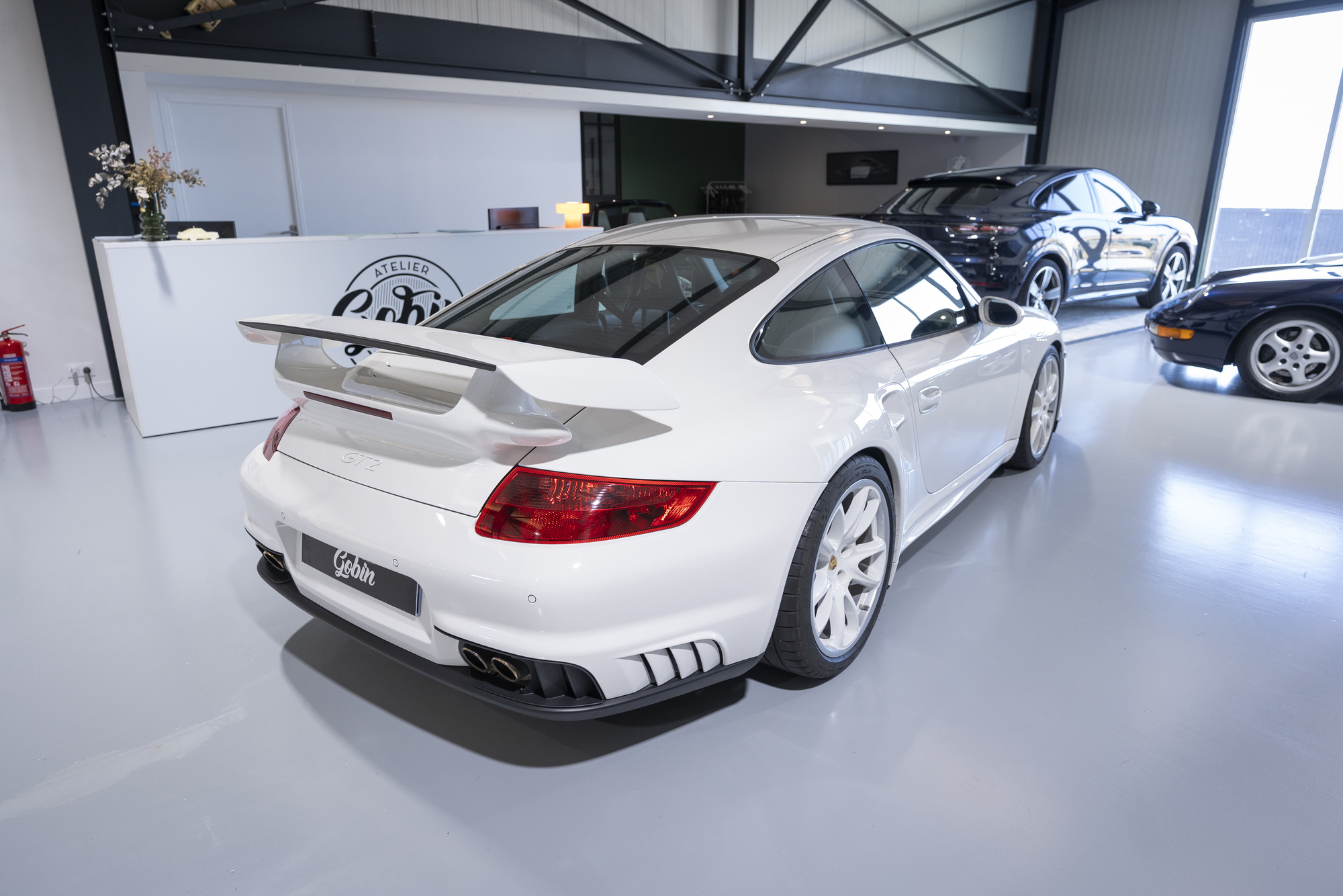 Porsche-997-GT2-2008 (1)