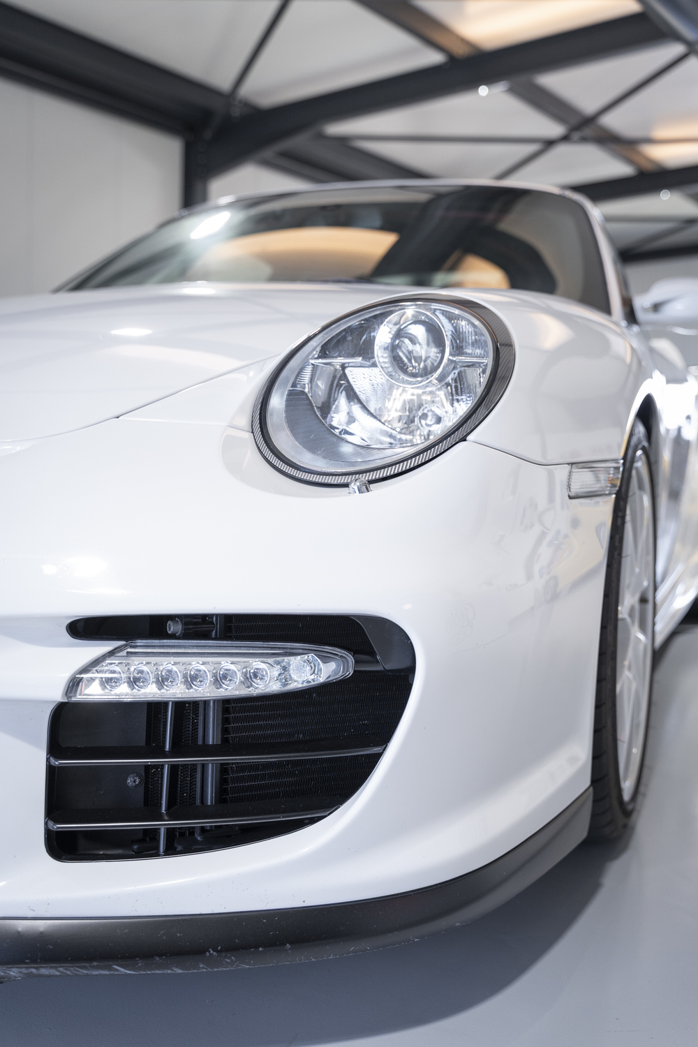 Porsche-997-GT2-2008 (30)