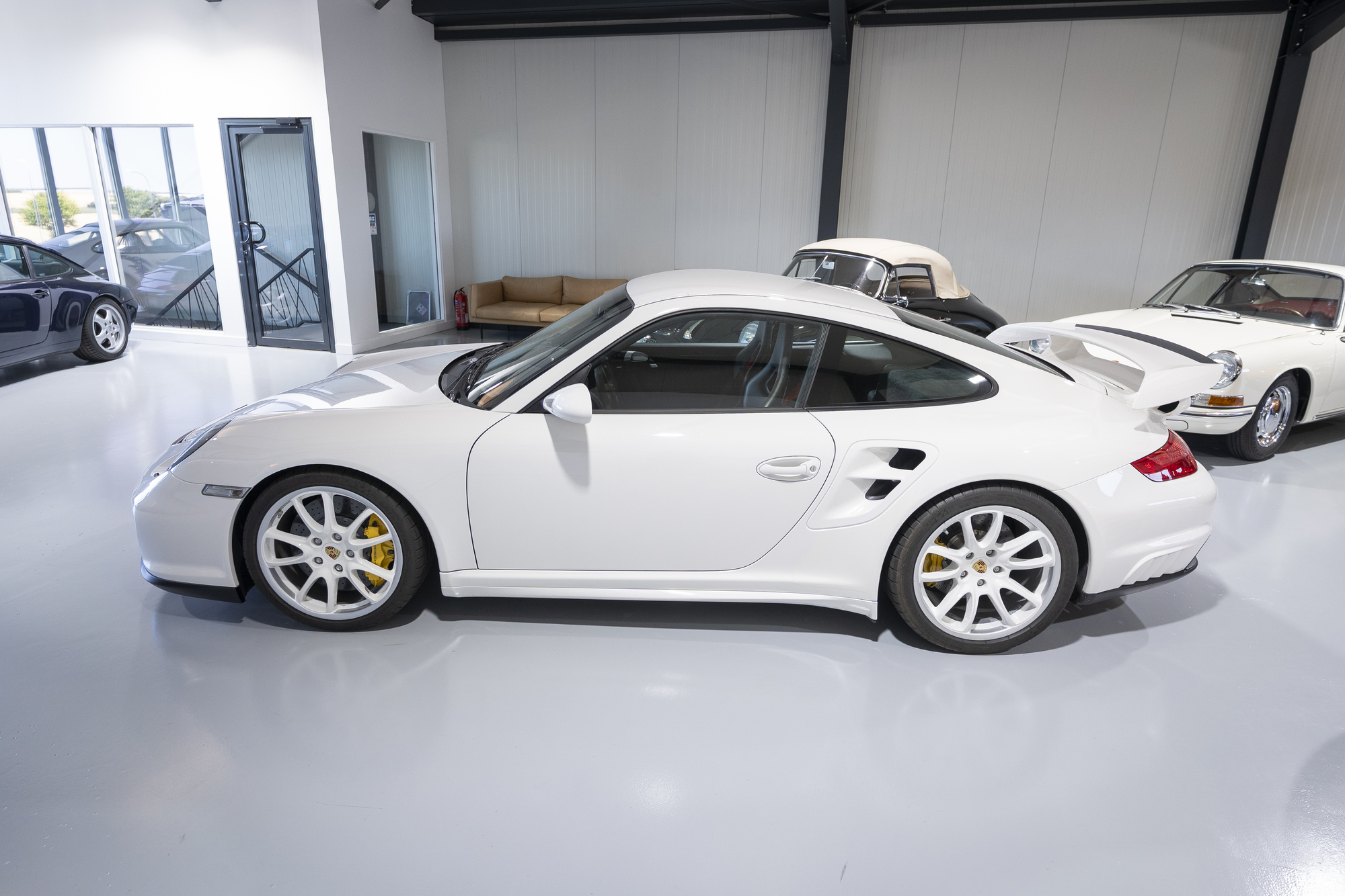 Porsche-997-GT2-2008 (37)