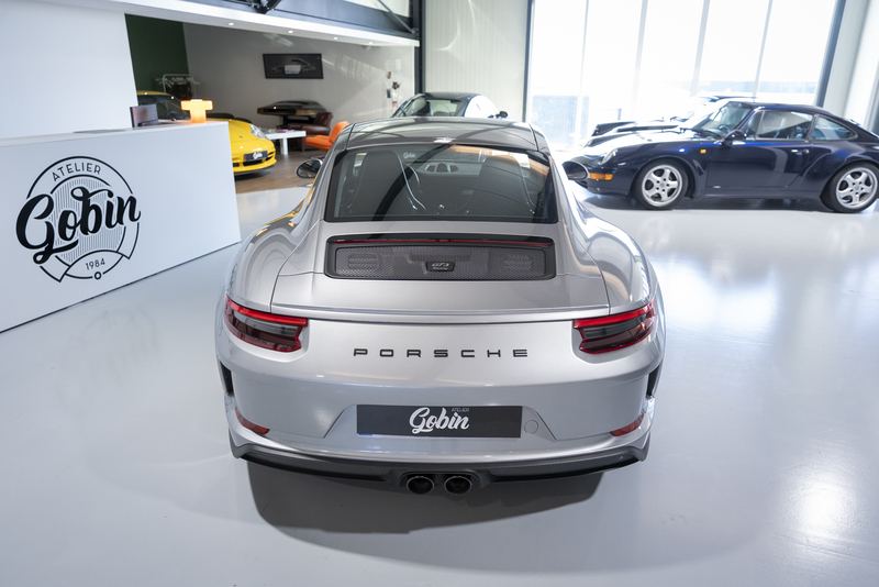 Porsche-991-GT3-Touring (10)