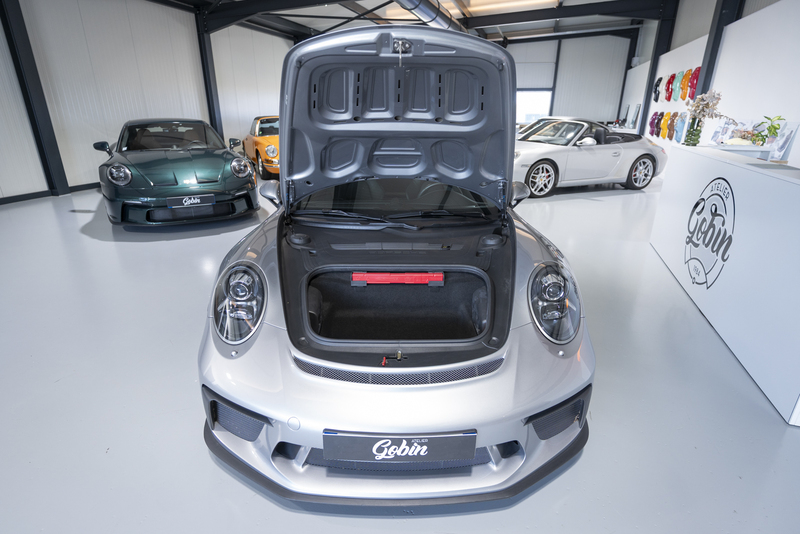 Porsche-991-GT3-Touring (16)
