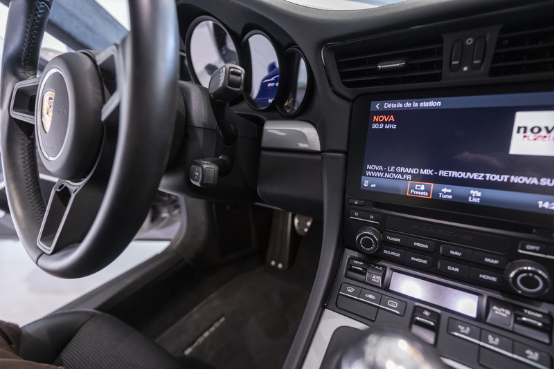 Porsche-991-GT3-Touring (27)