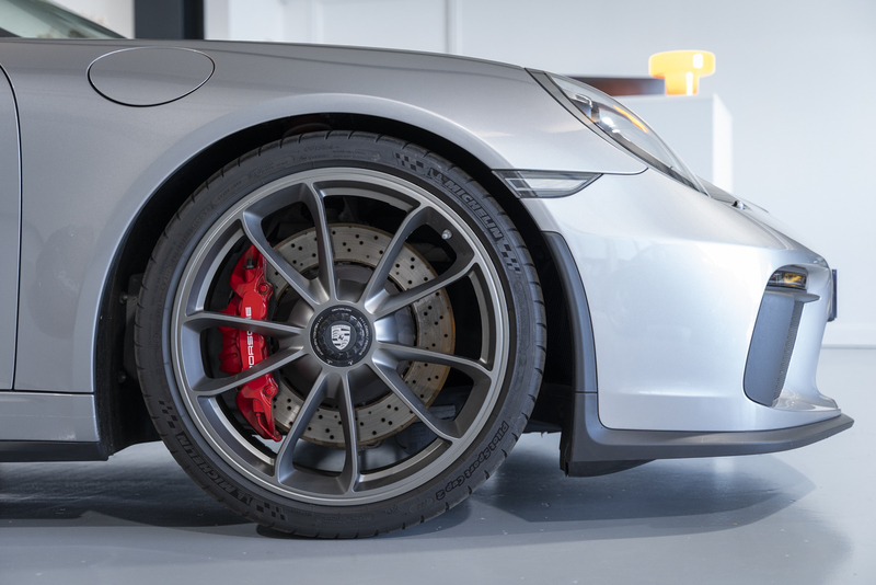 Porsche-991-GT3-Touring (36)