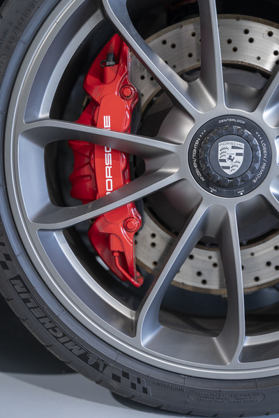 Porsche-991-GT3-Touring (37)