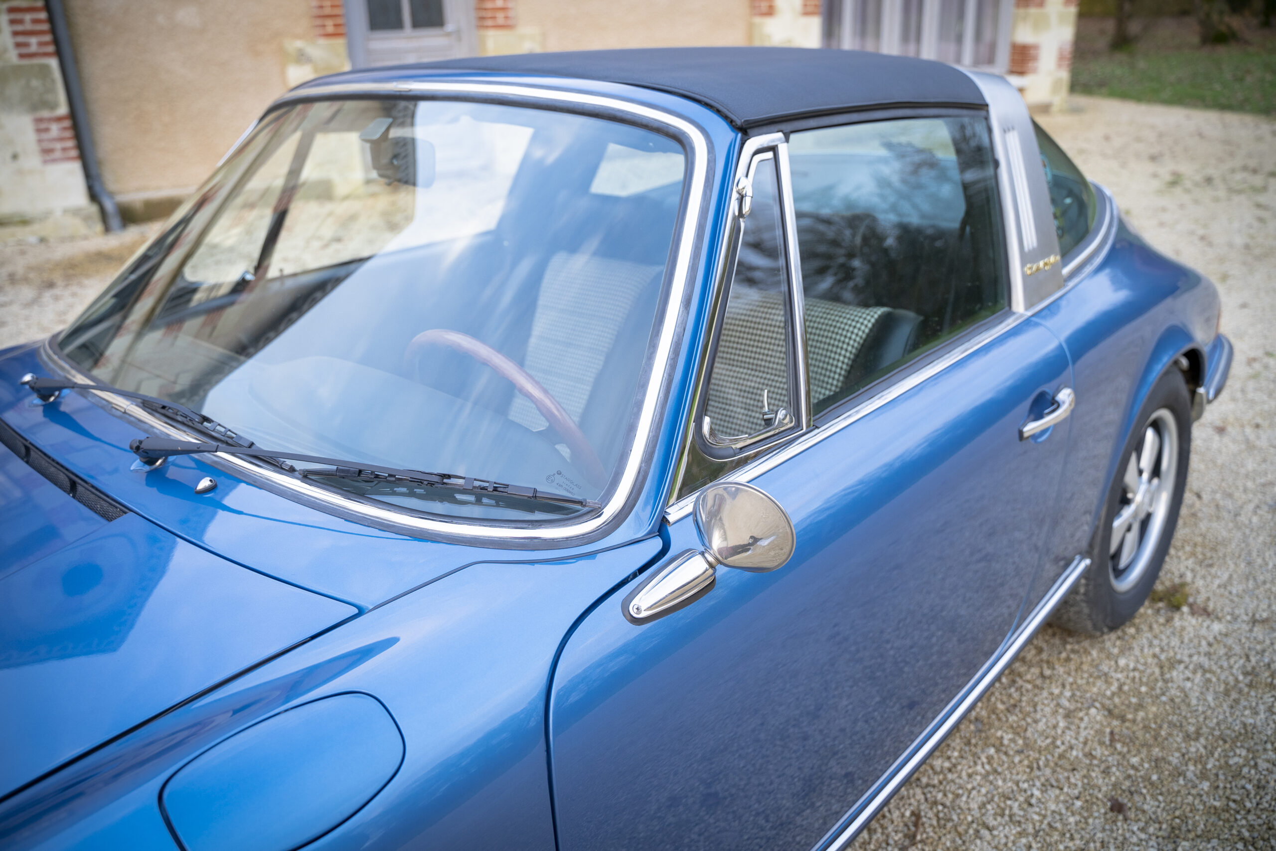 Porche-911-Targa (17)