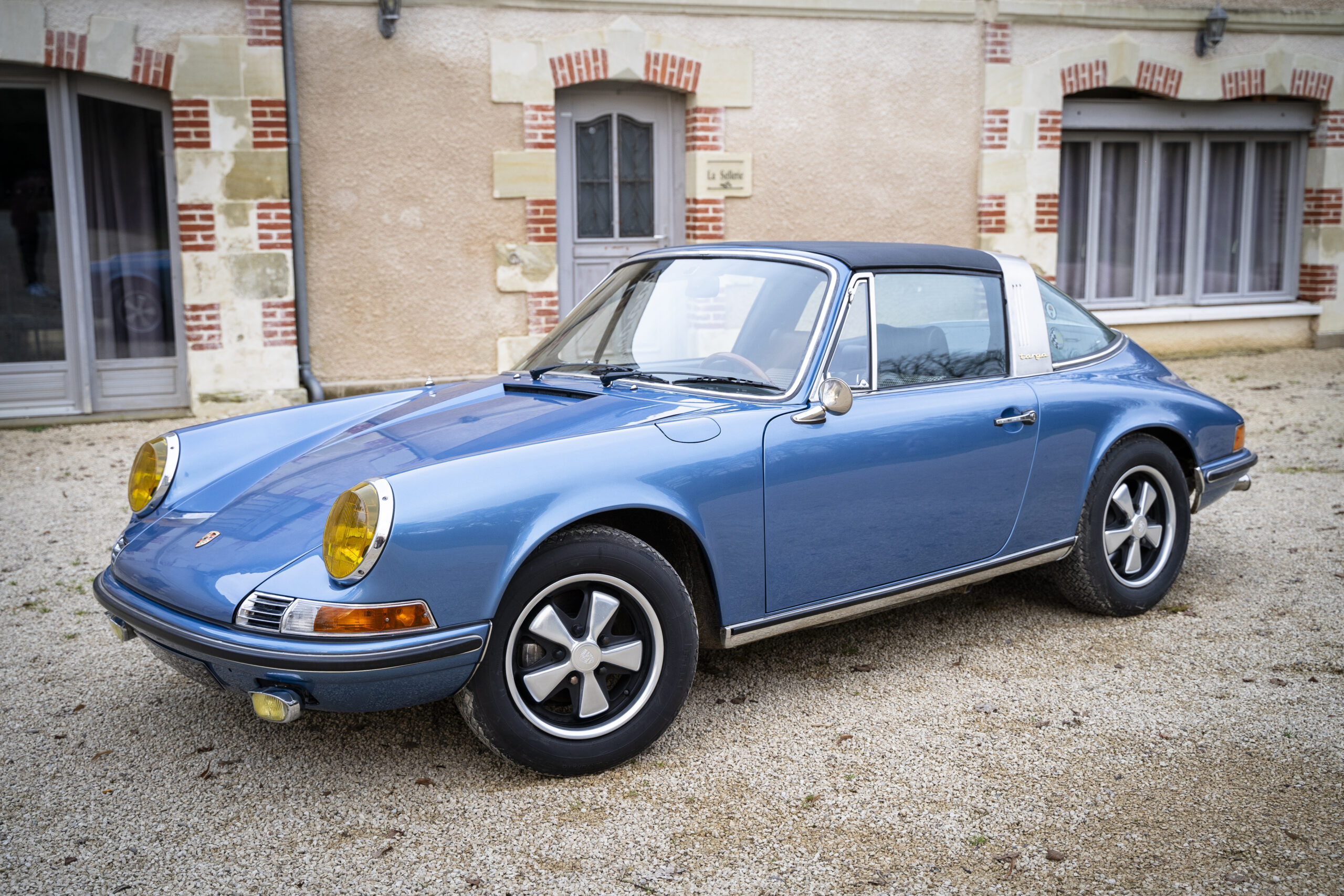 Porche-911-Targa (2)