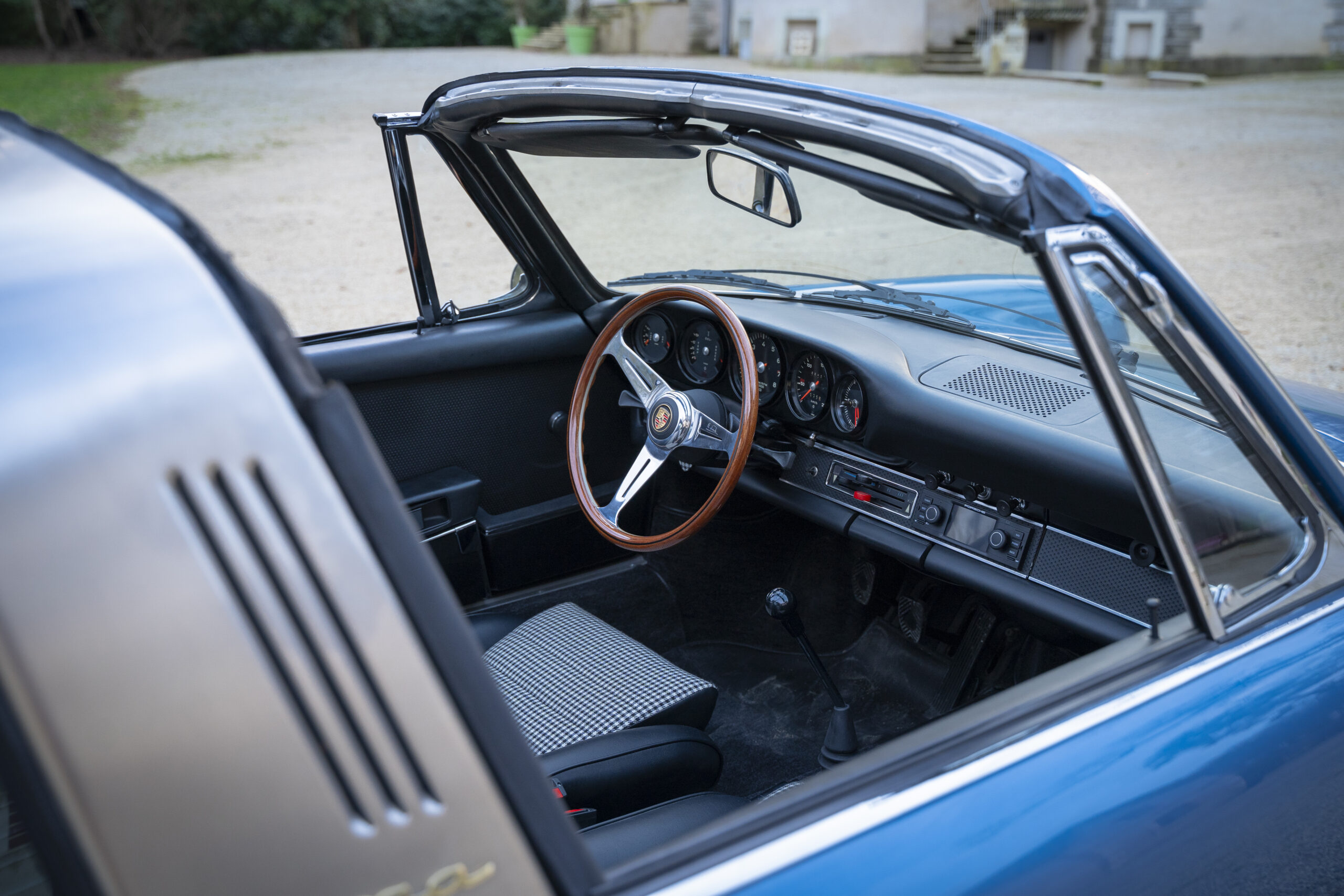 Porche-911-Targa (23)