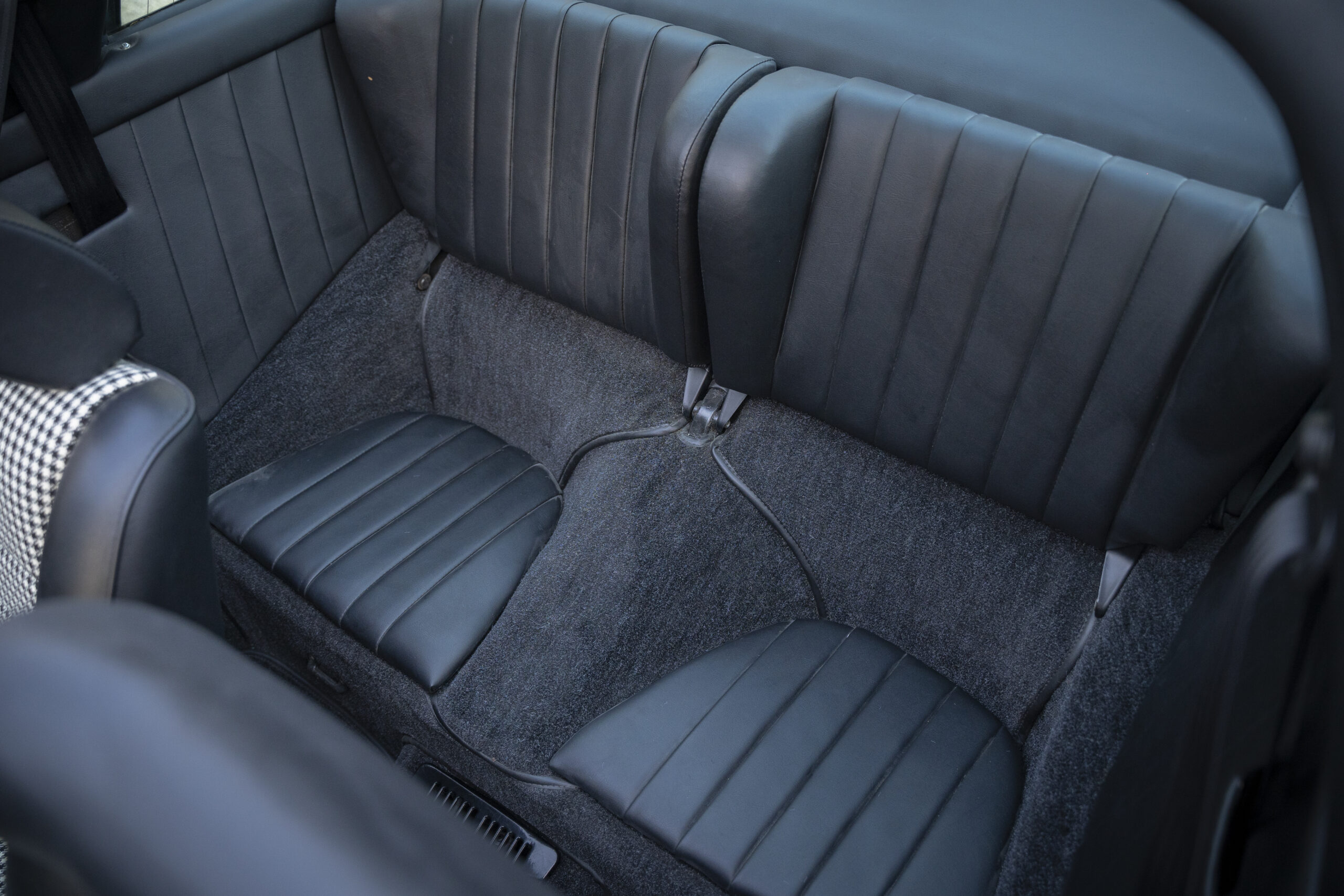Porche-911-Targa (9)