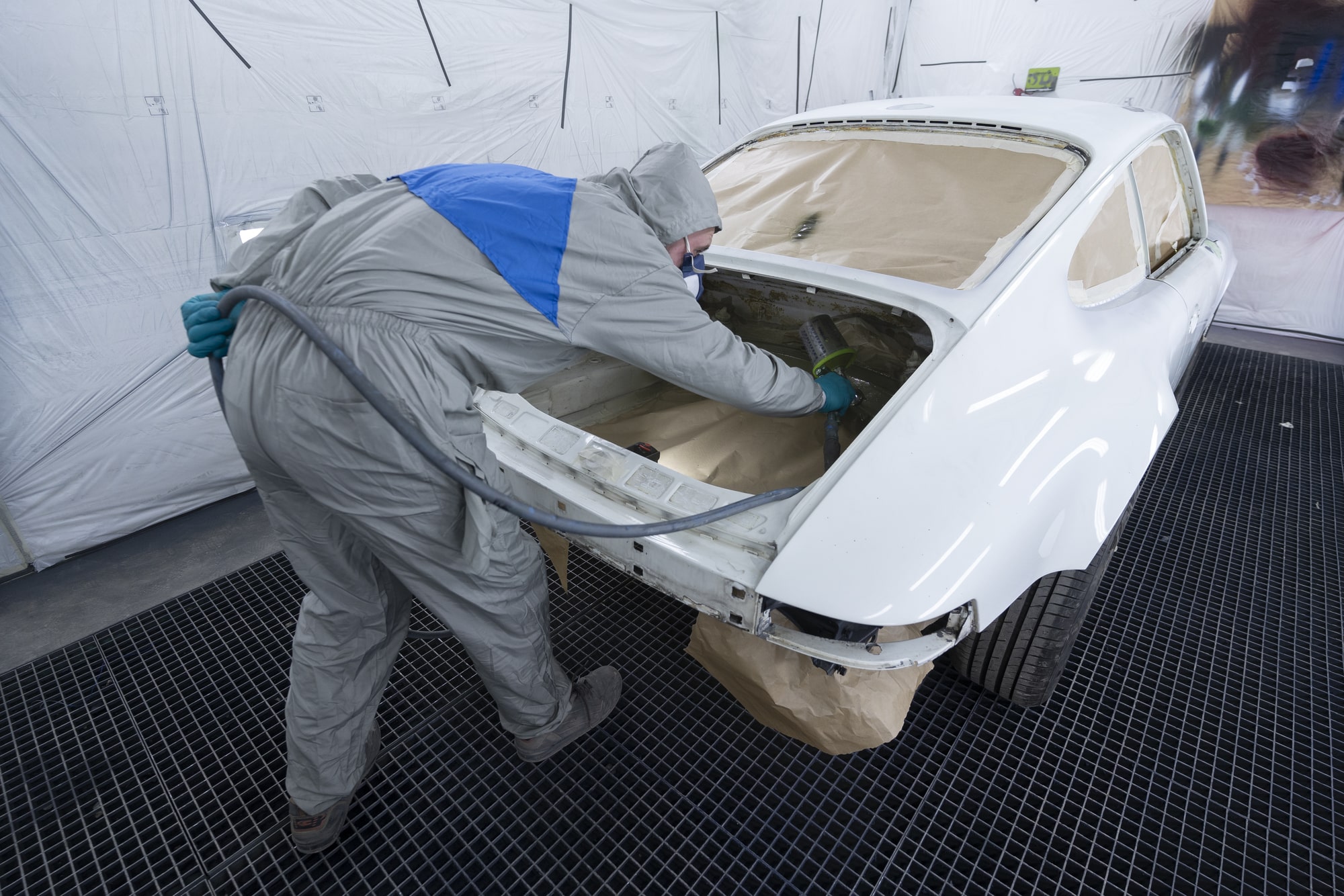 restauration-porsche-911-3l-rs-1980 (39)