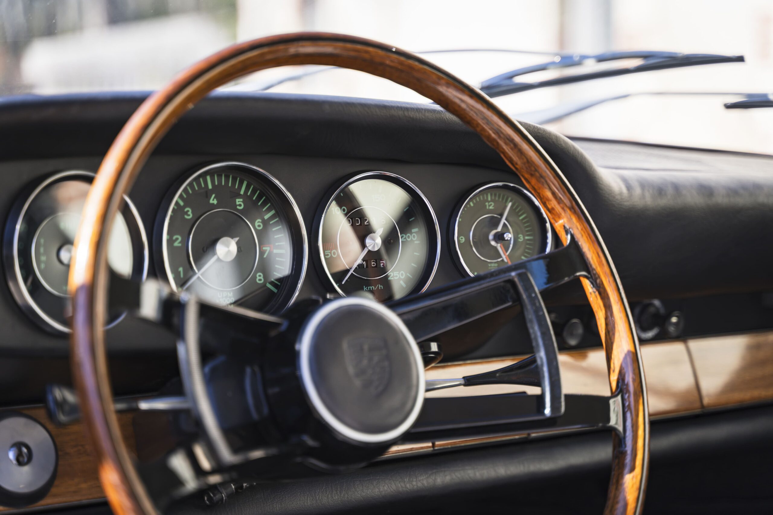 Porsche-911-2.0 SWB-1965-Slate-Grey (12)